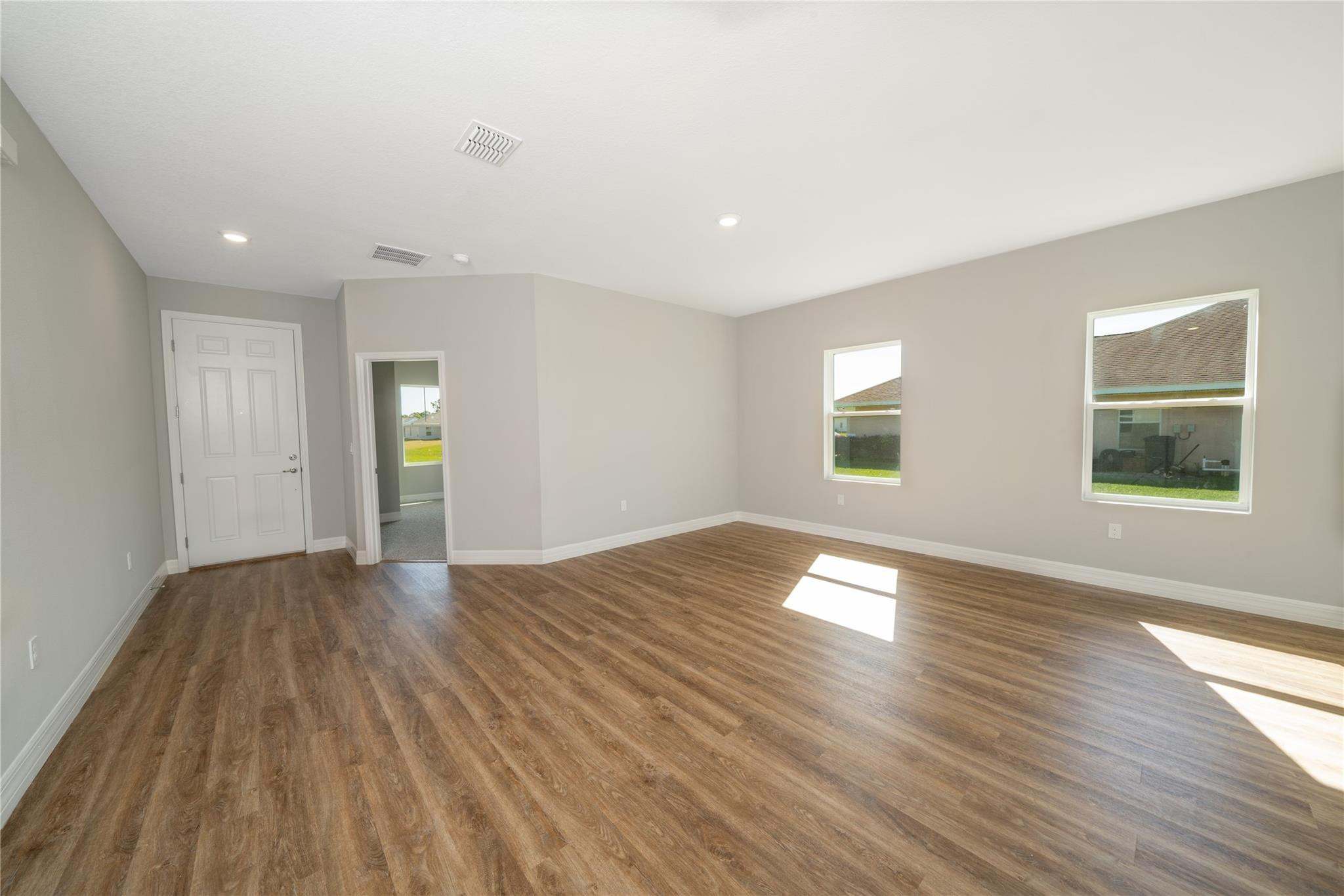 Sun N Lake - Residential