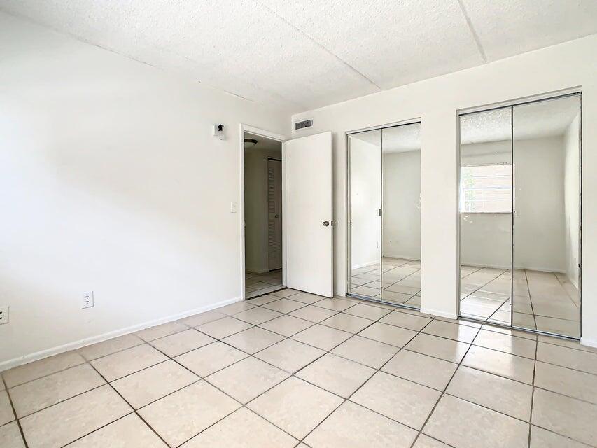 PALM GARDENS CONDO - Residential Lease