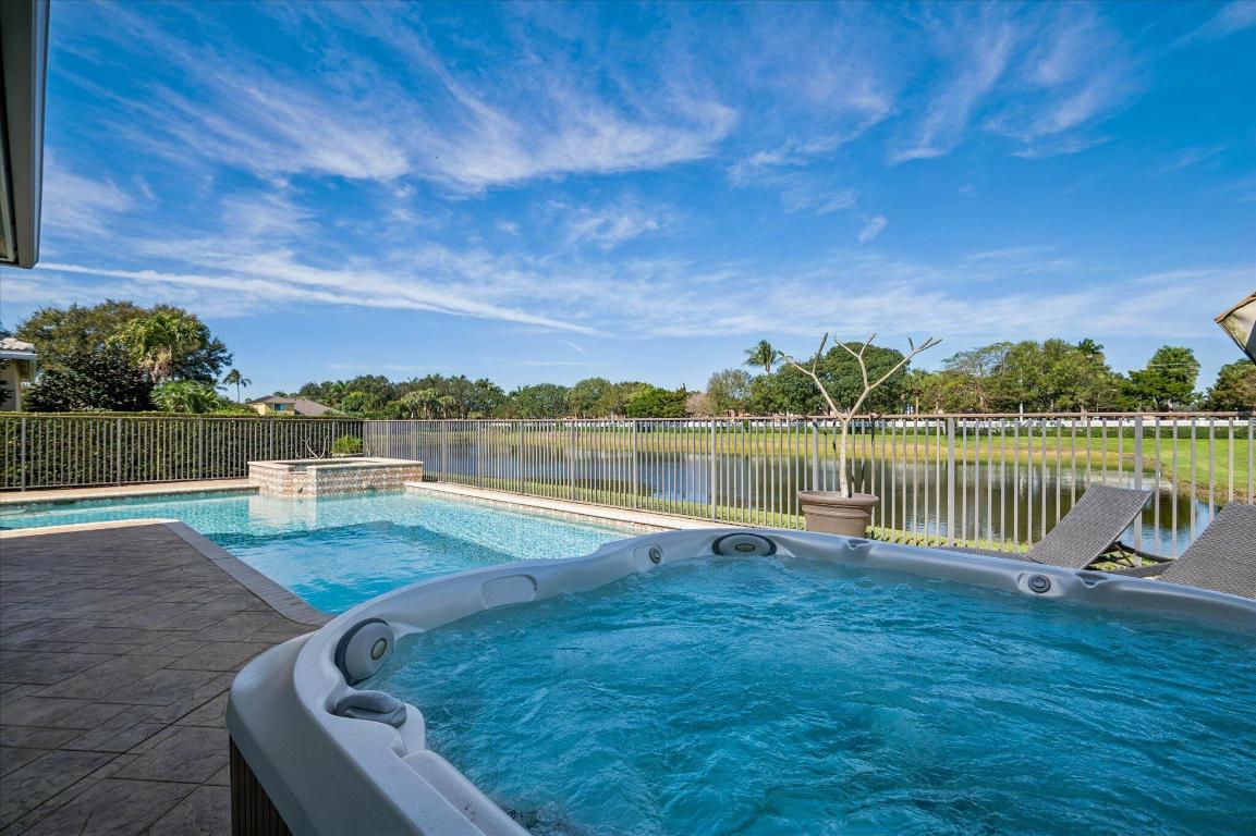 MONTEREY ESTATES - Residential