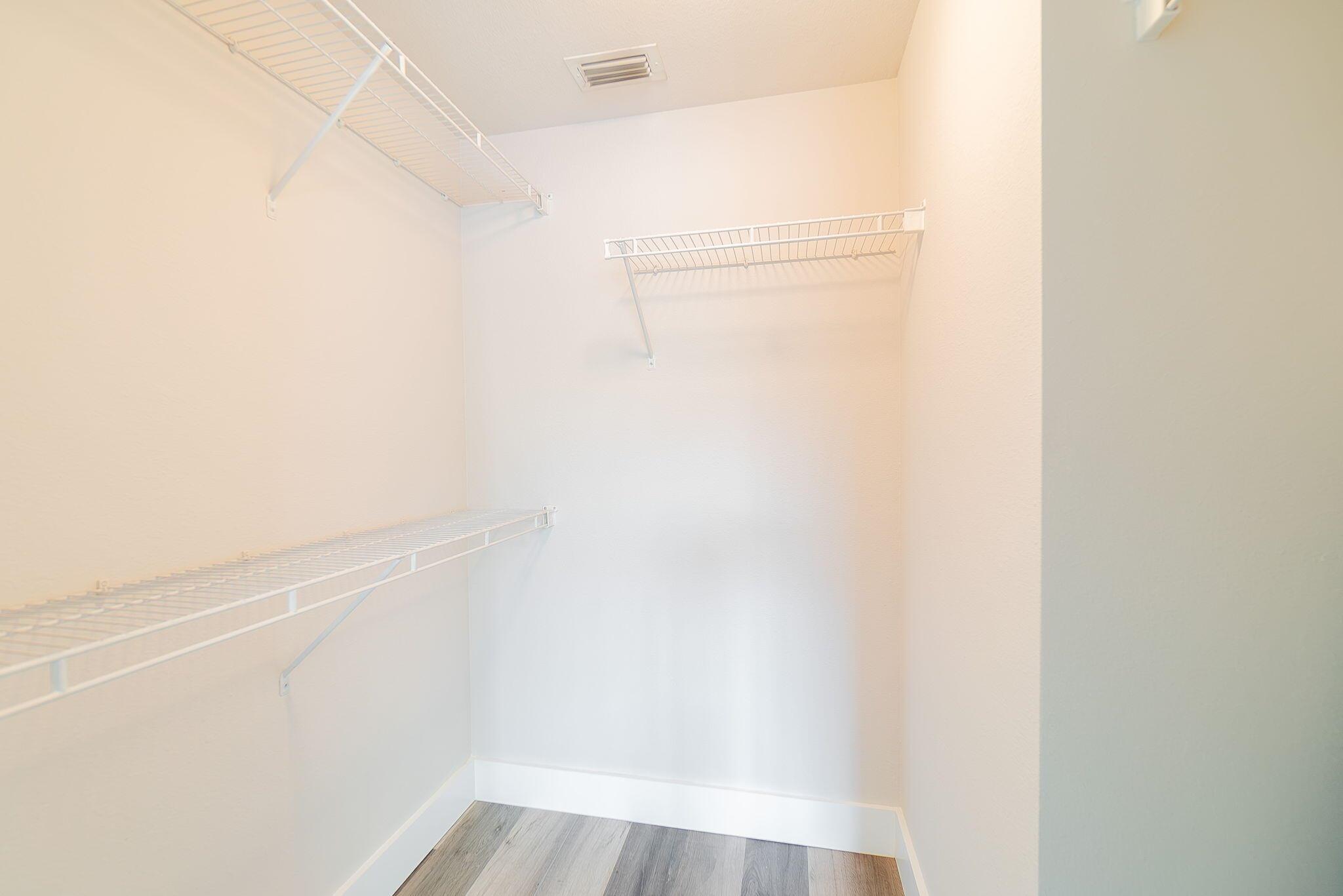 VILLAS AT EMERALD DUNES C - Residential