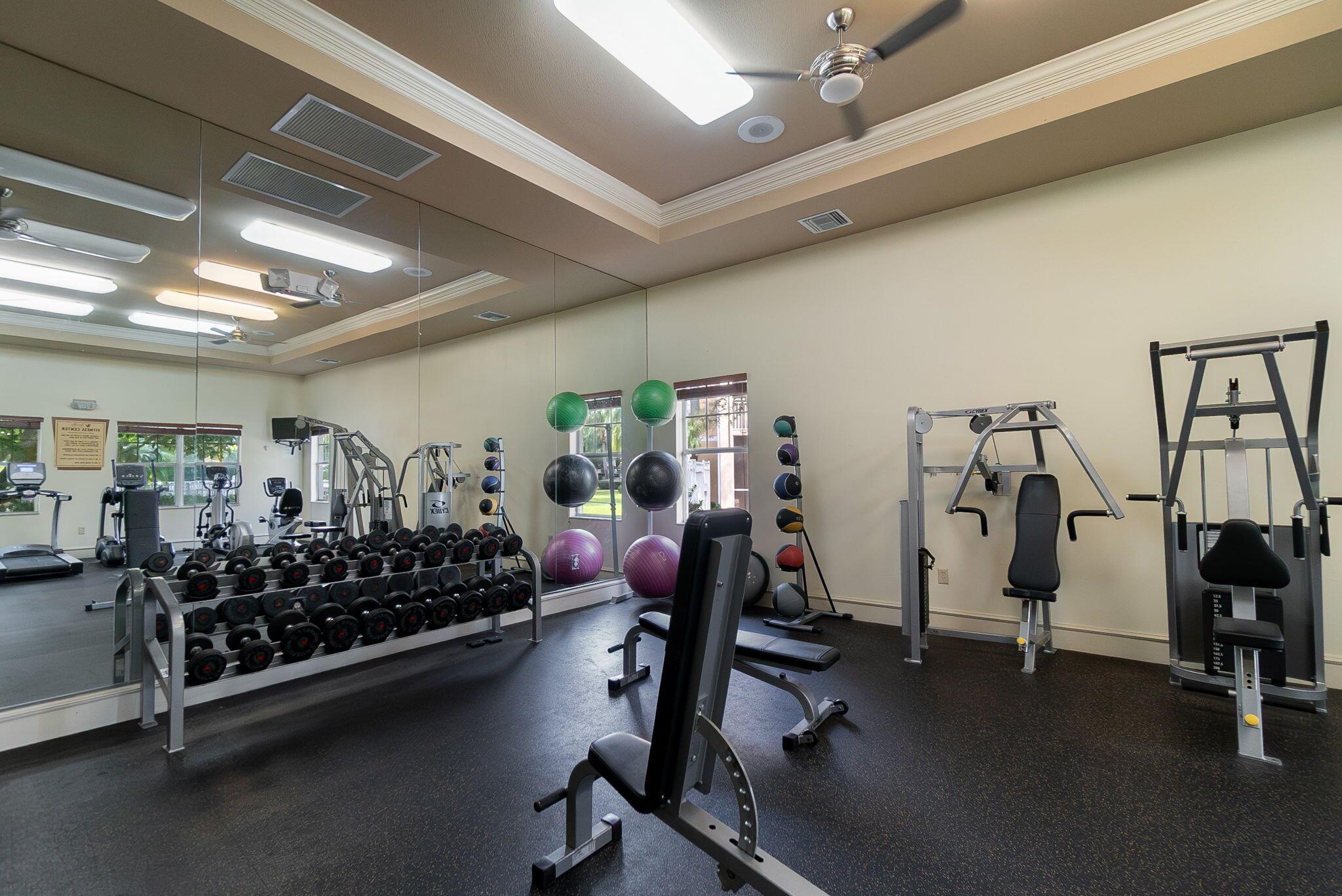 VILLAS AT EMERALD DUNES C - Residential