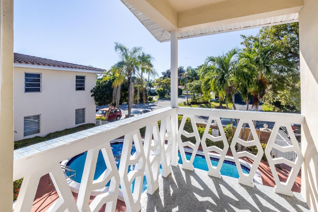 Photo of 2591 NE 55th Court #203, Fort Lauderdale, FL 33308 (MLS # R11120097)