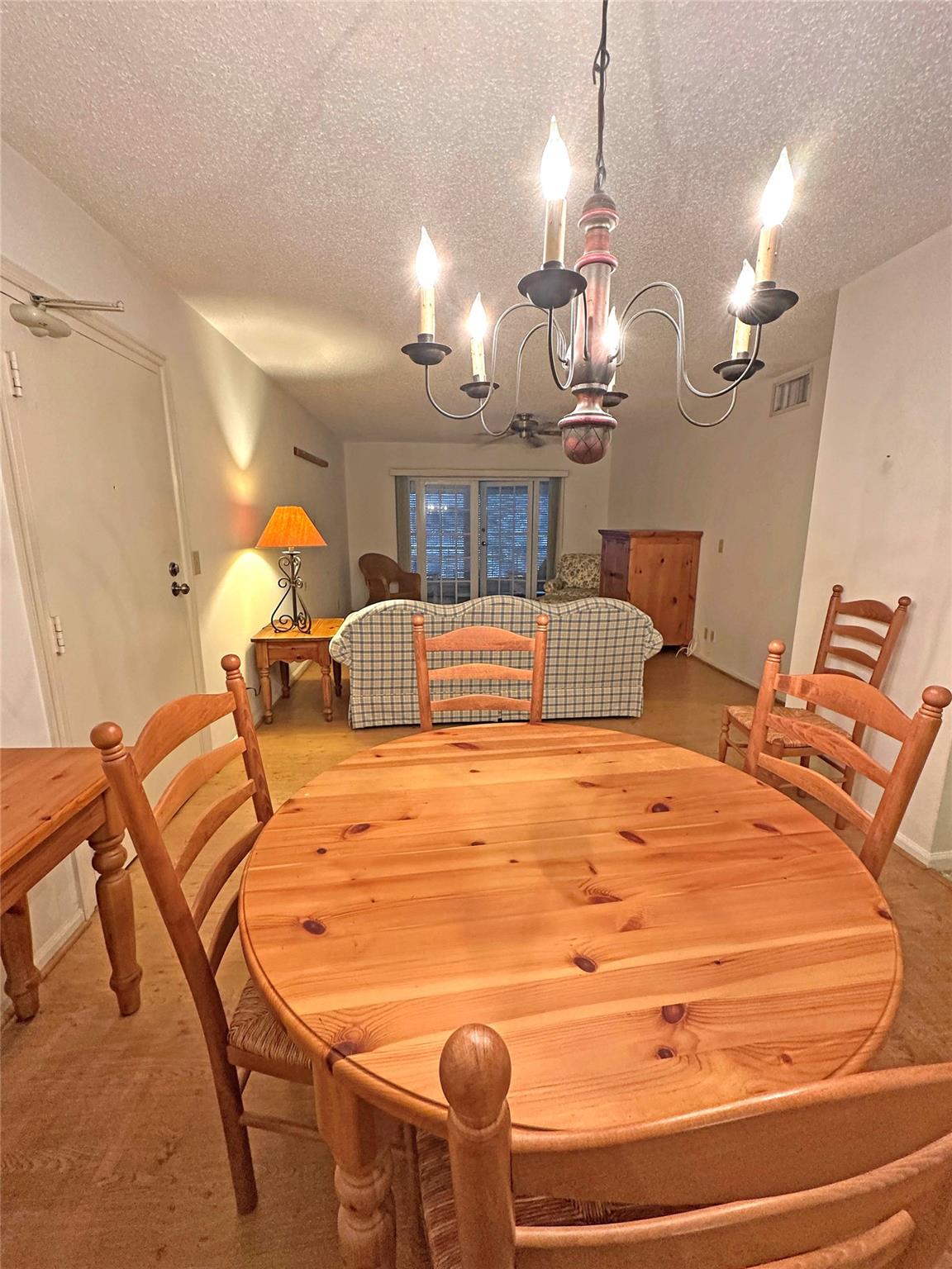 BAY COLONY CLUB - Residential