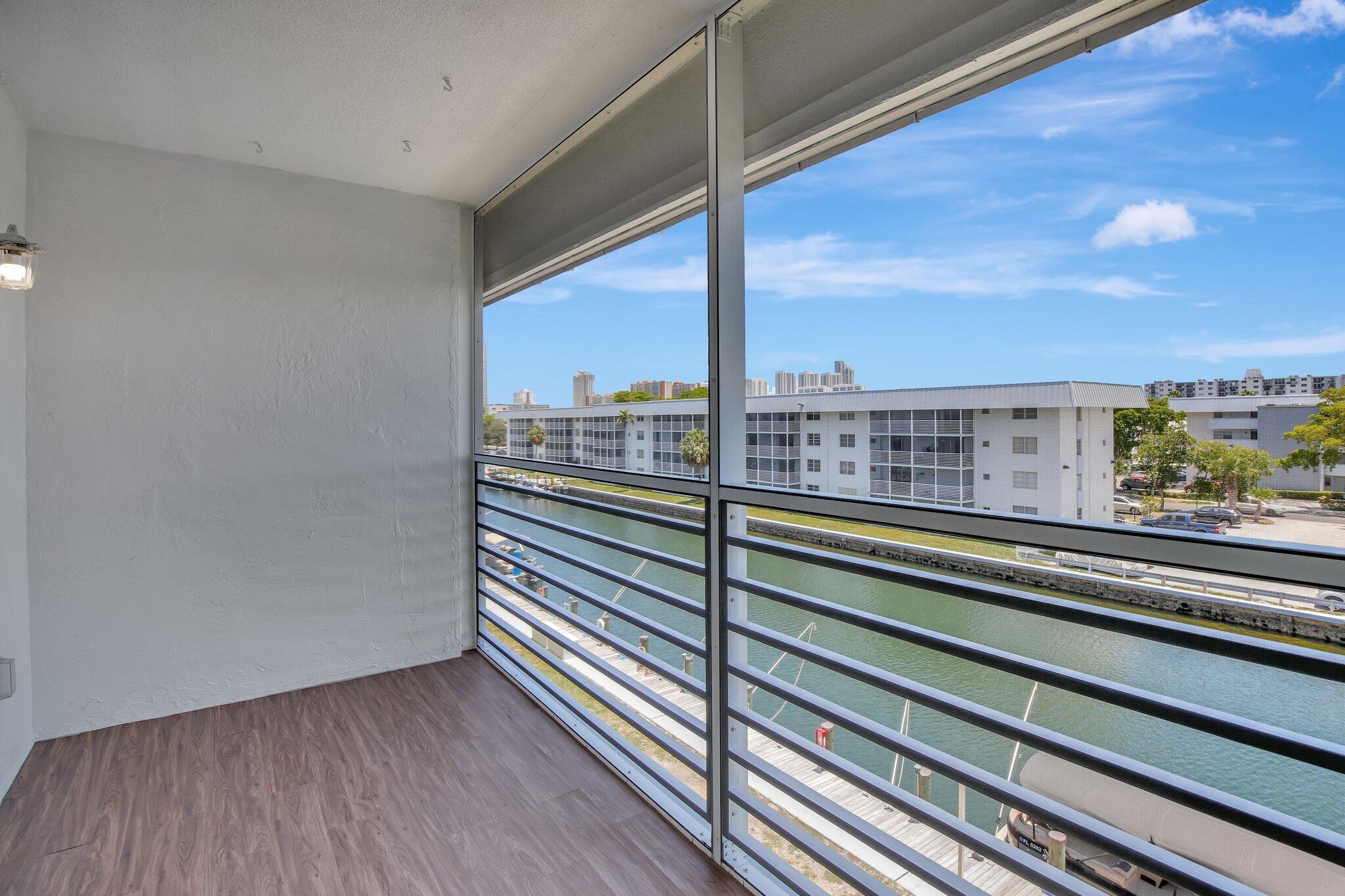 EDEN ISLES CONDO # 4 - Residential