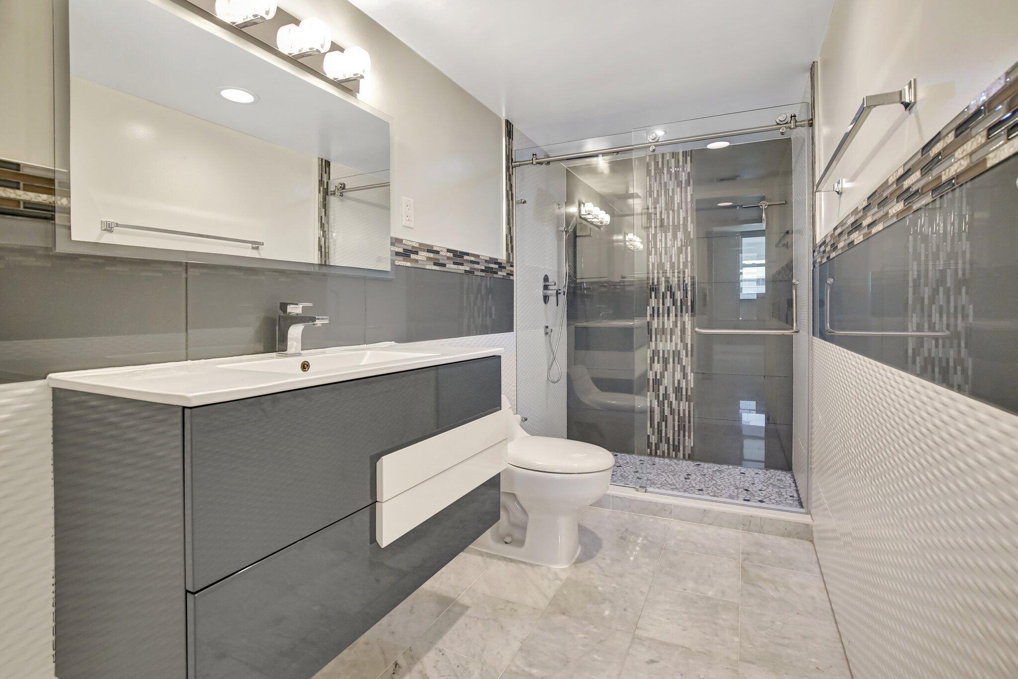 EDEN ISLES CONDO # 4 - Residential