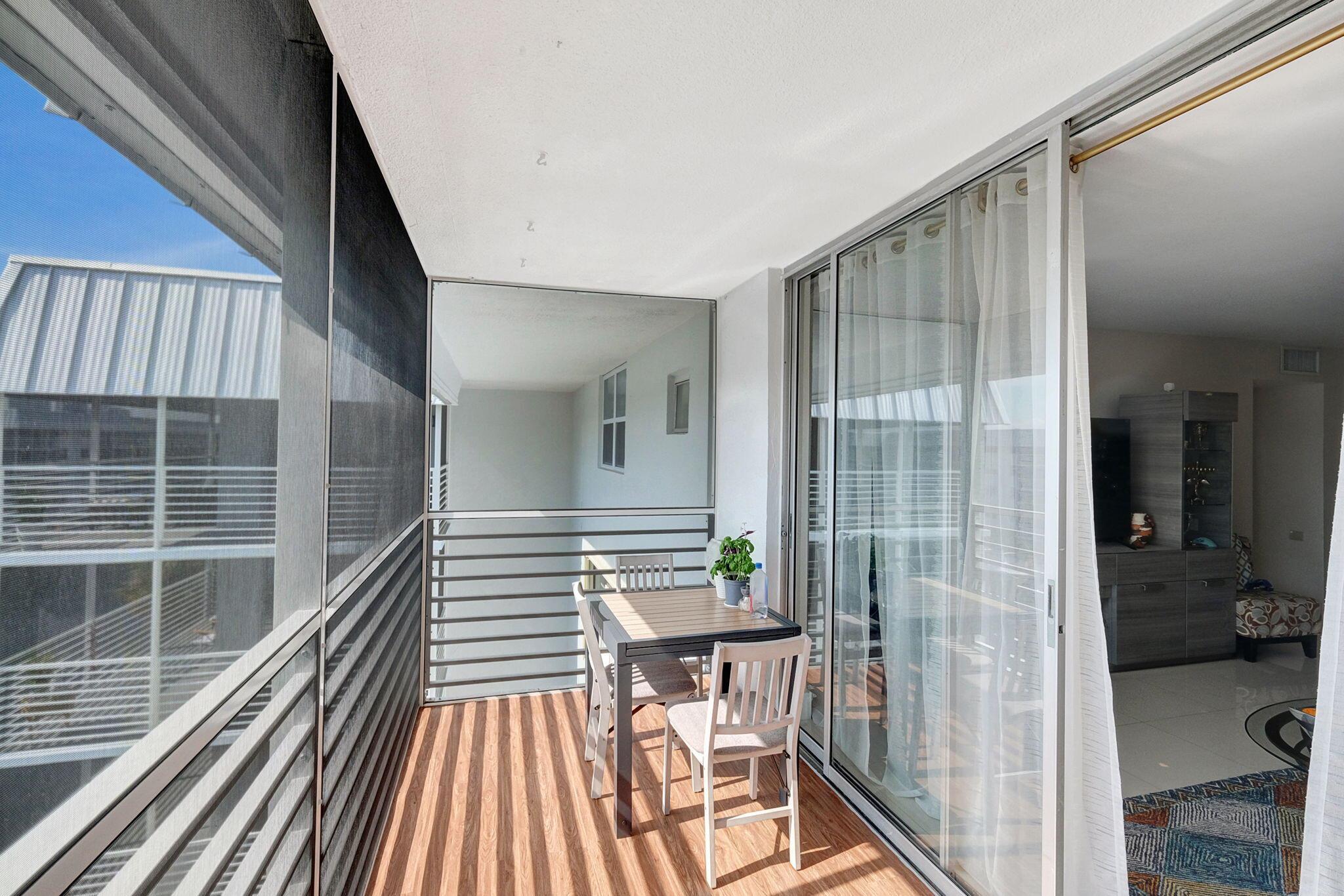 EDEN ISLES CONDO # 4 - Residential