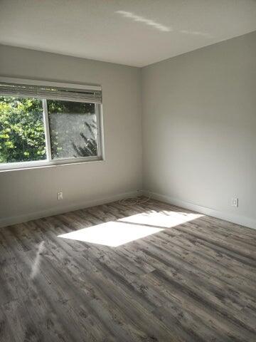 LAKE WORTH TOWN OF - Residential Lease