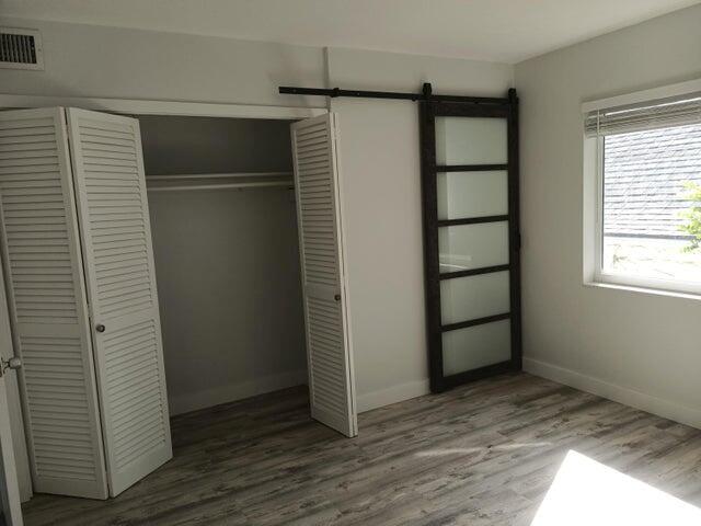 LAKE WORTH TOWN OF - Residential Lease