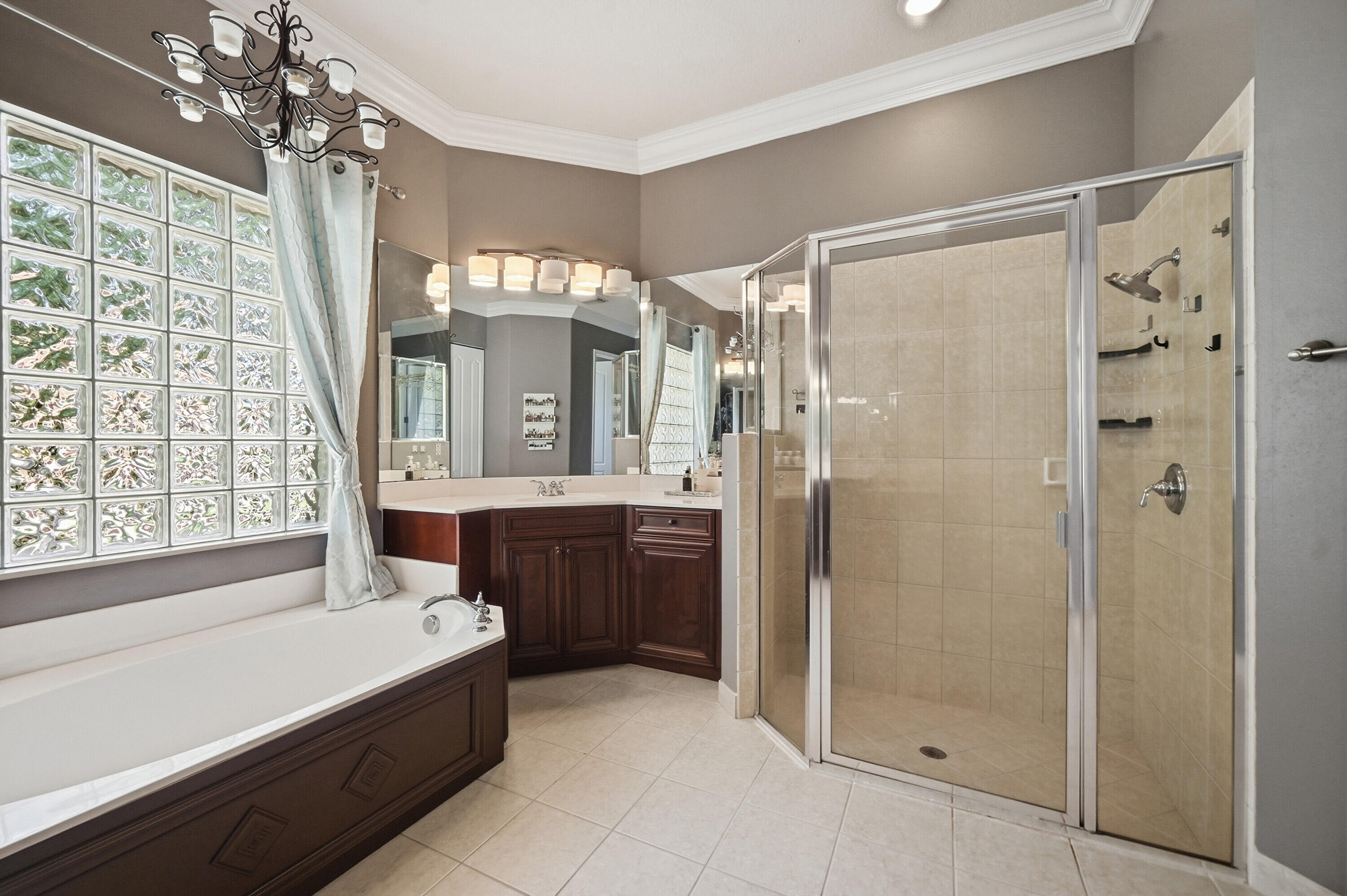 CEDAR CREEK RANCH - Residential