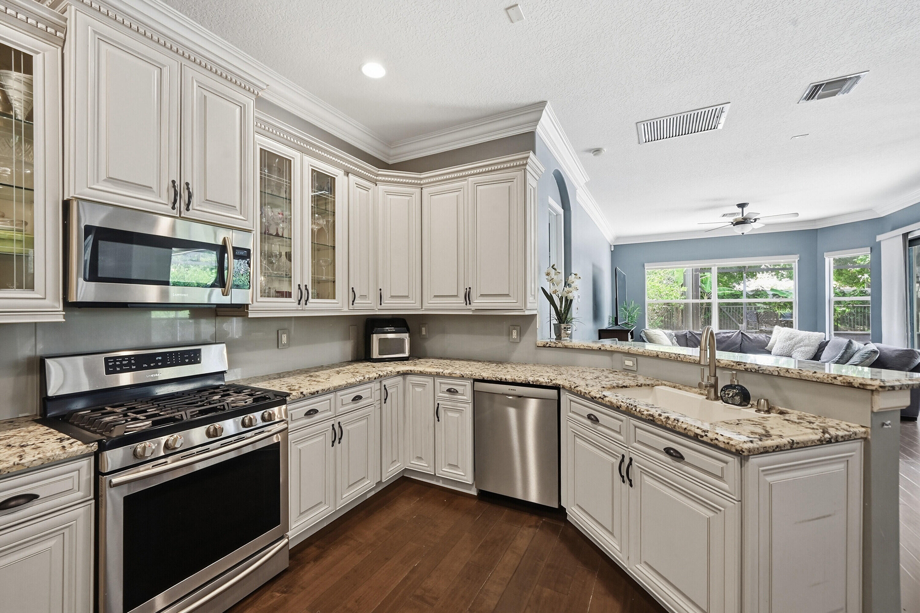 CEDAR CREEK RANCH - Residential