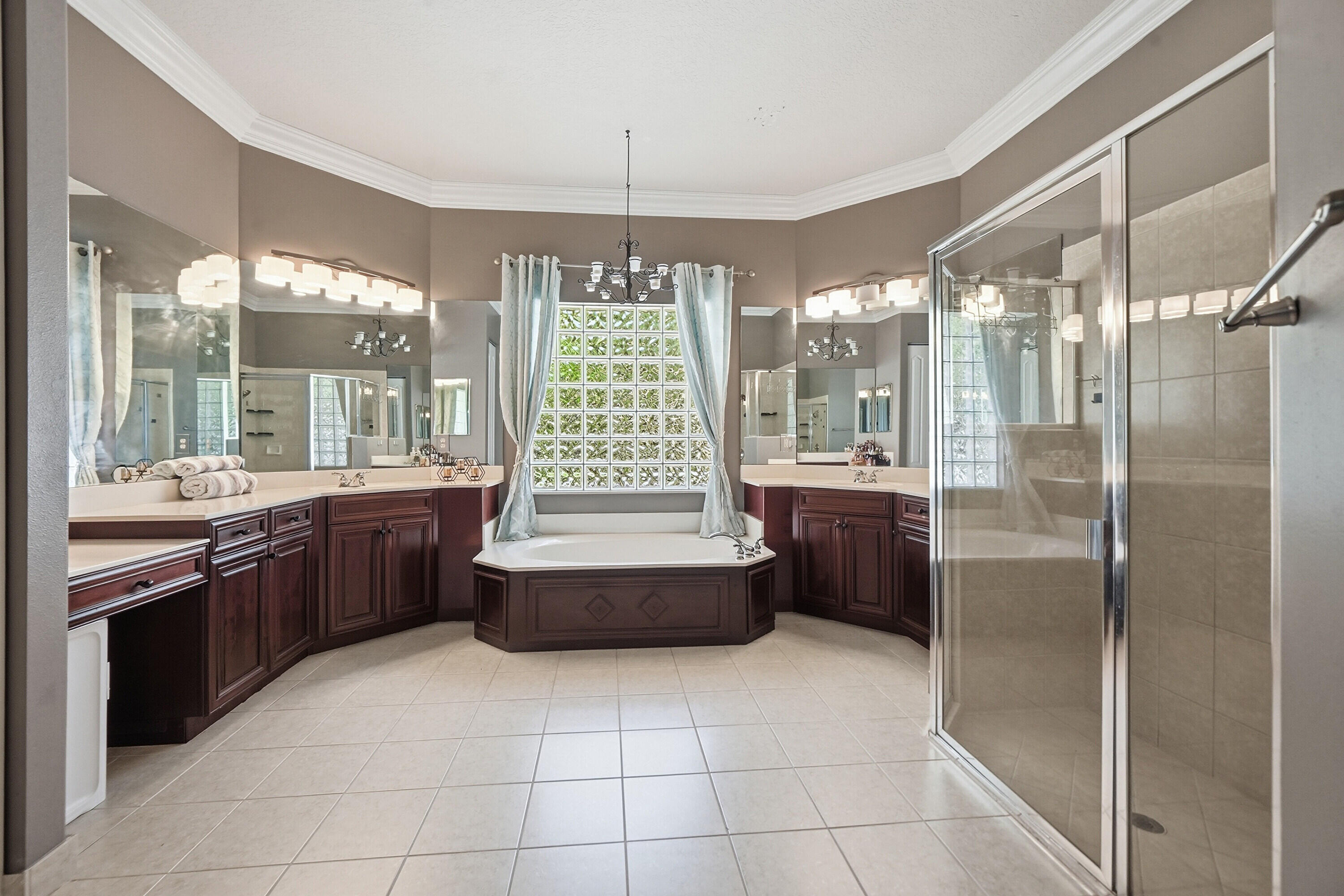 CEDAR CREEK RANCH - Residential