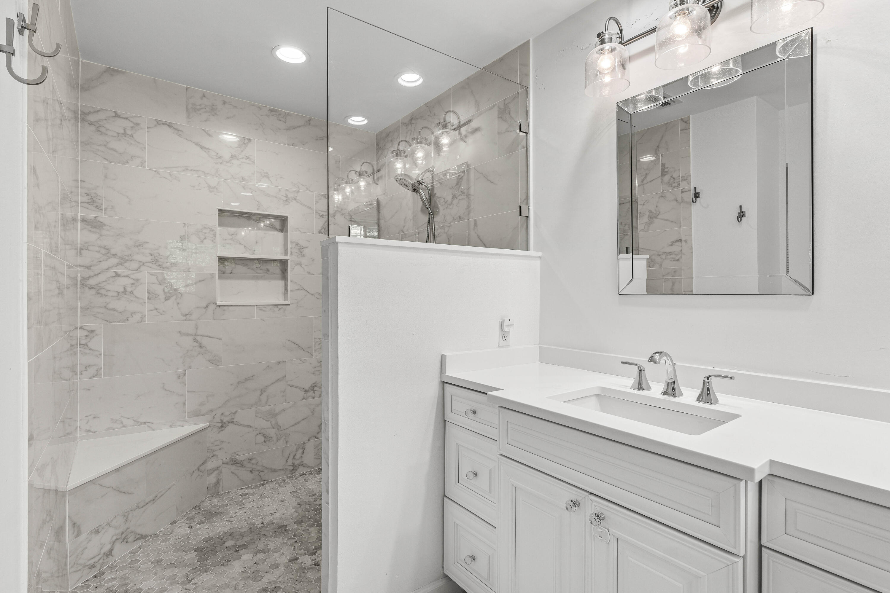 DELRAY DUNES FIRST SEC - Residential