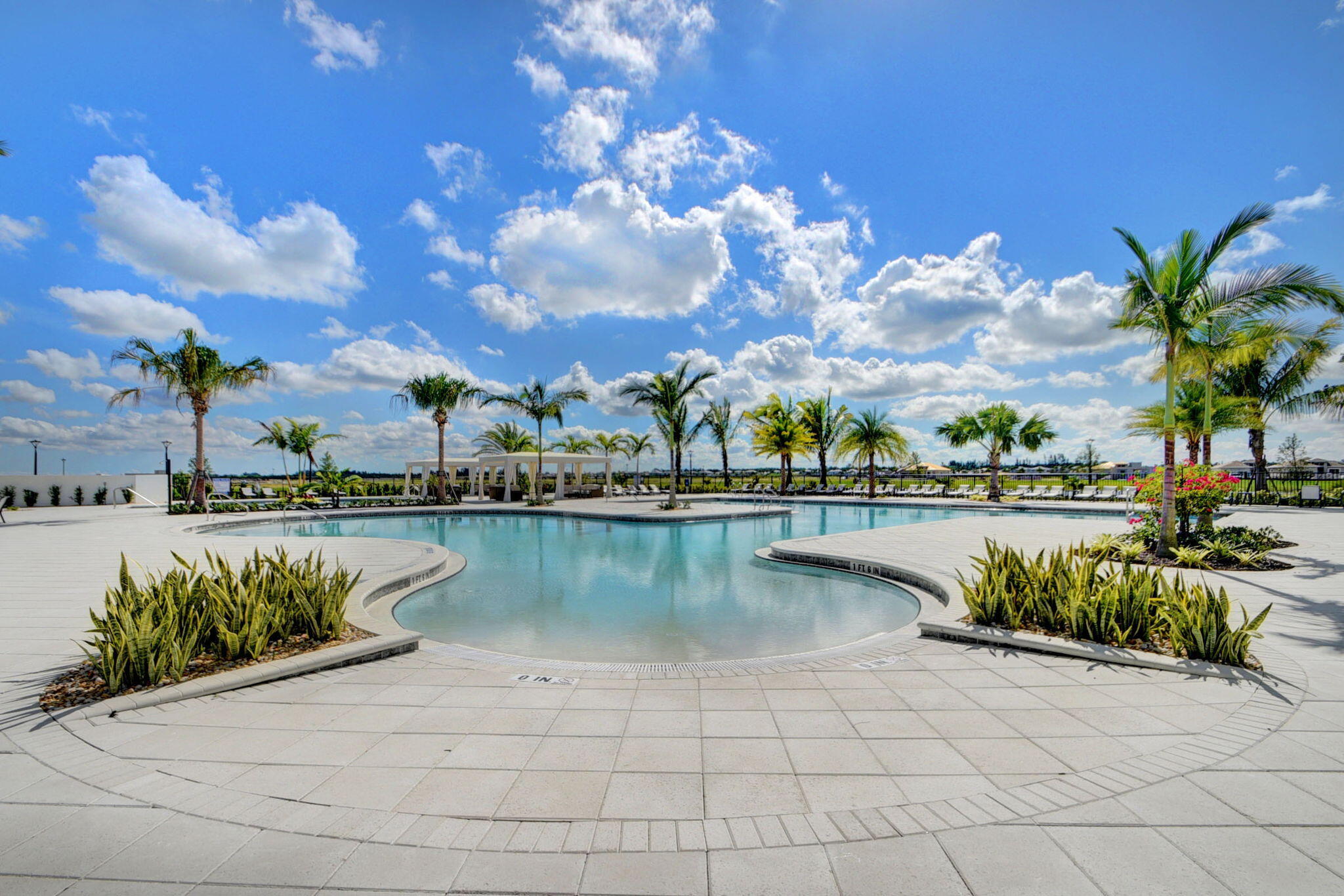 CRESSWIND PALM BEACH PHASE 3 - Residential