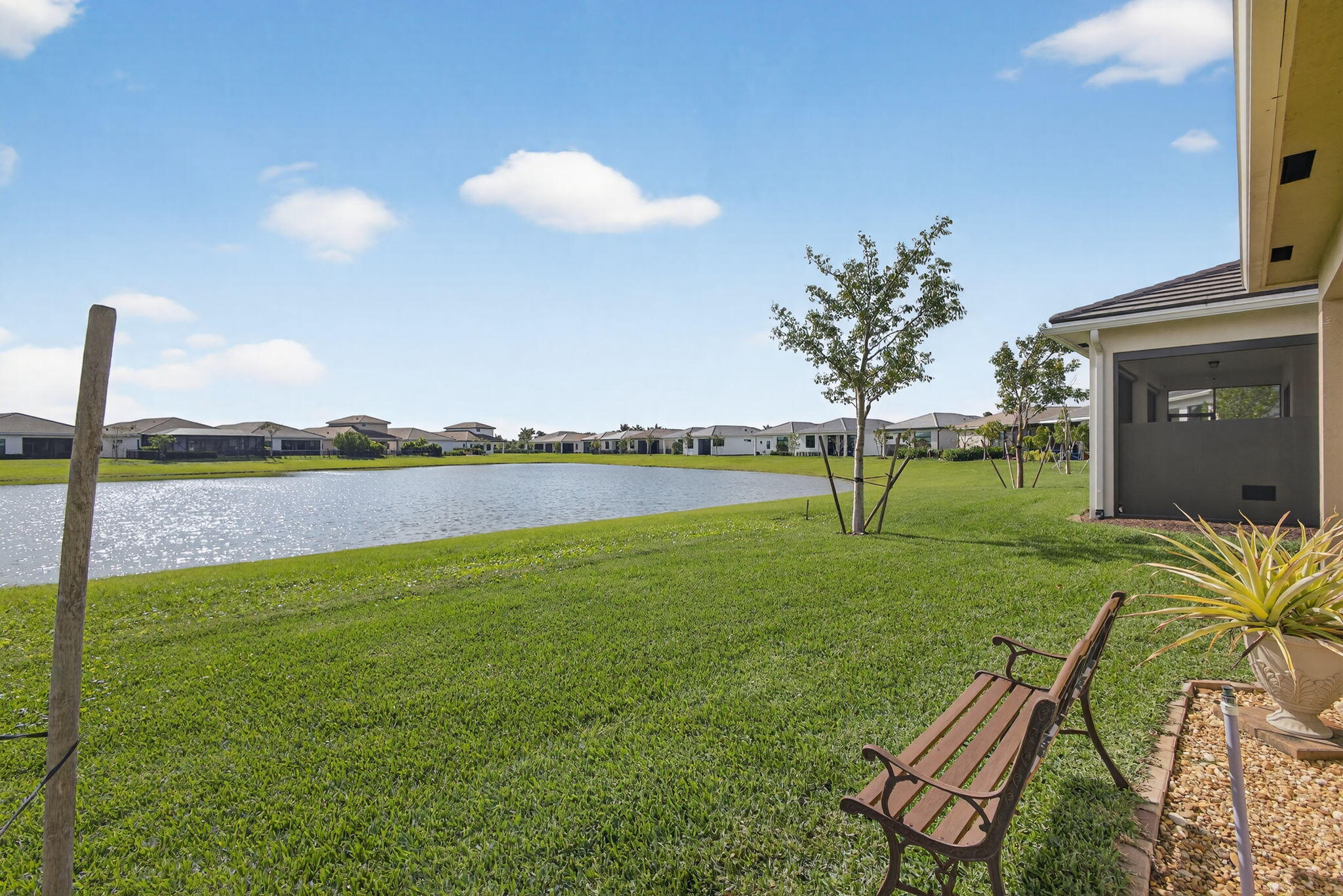 CRESSWIND PALM BEACH PHASE 3 - Residential