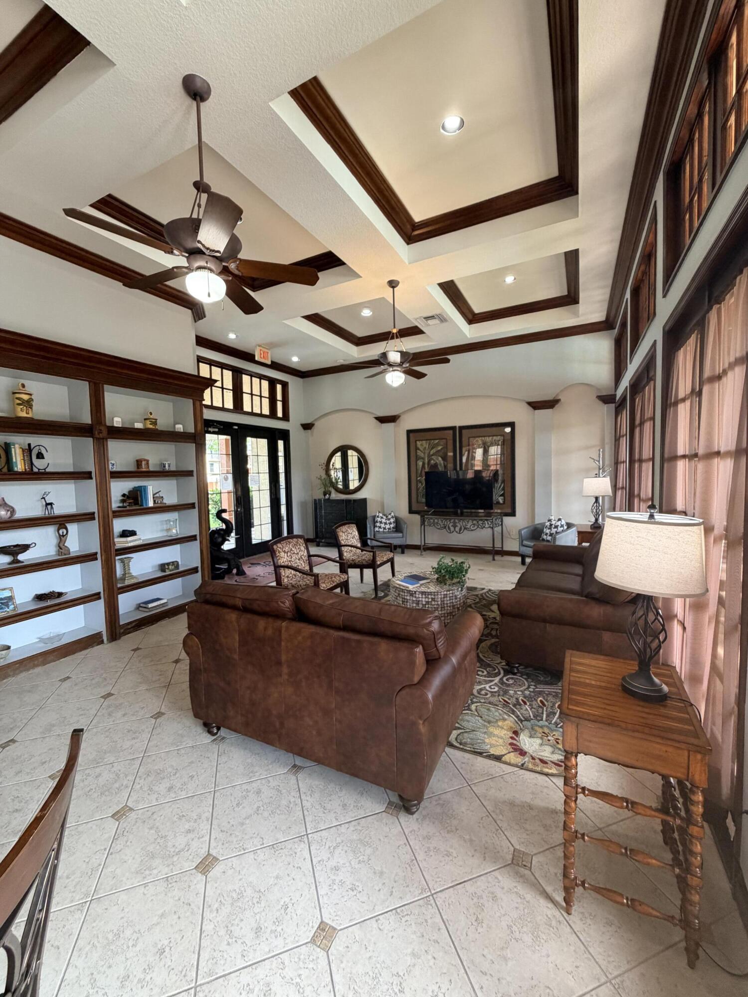 GRAND ISLES CONDO - Residential