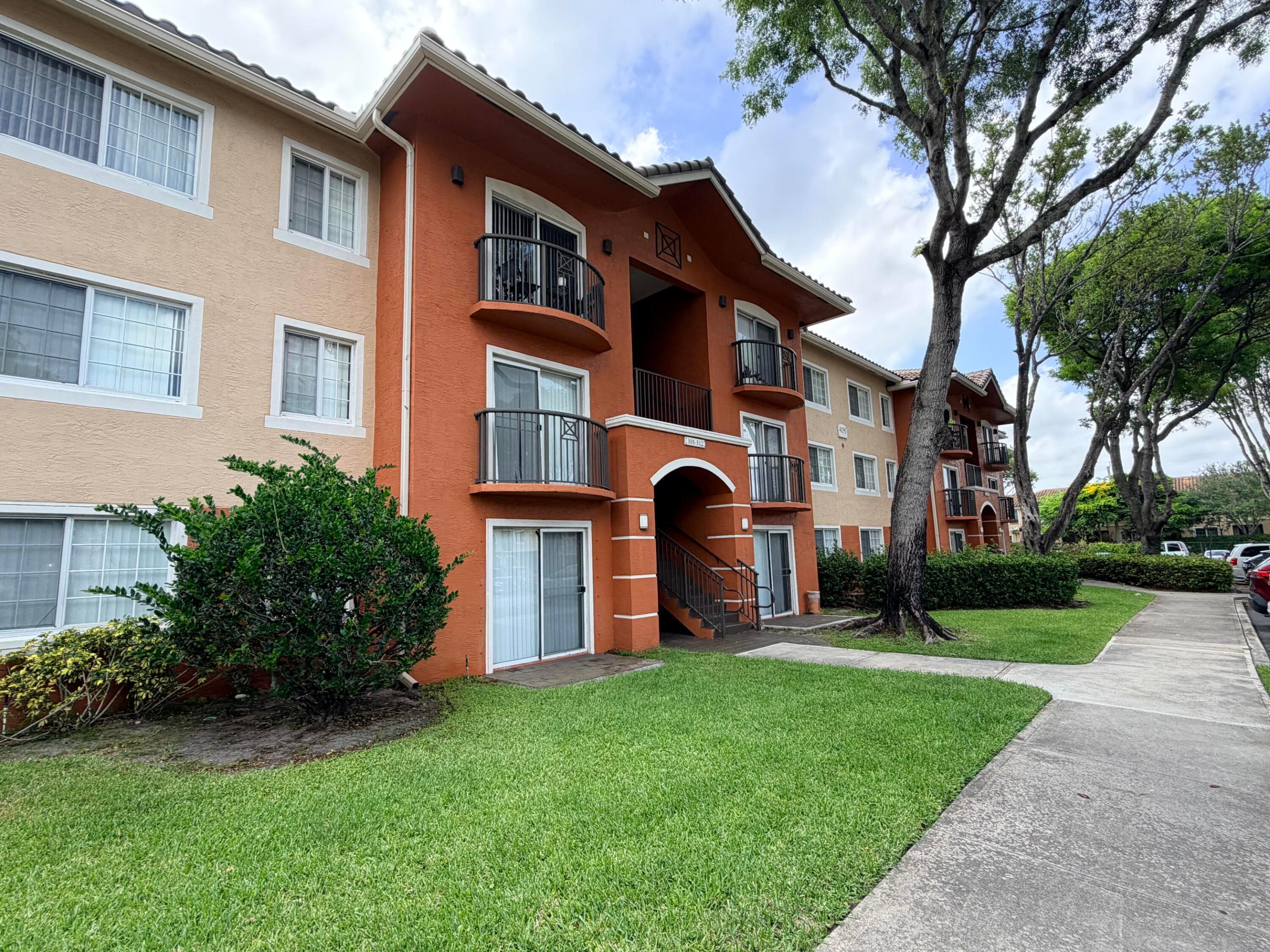 GRAND ISLES CONDO - Residential
