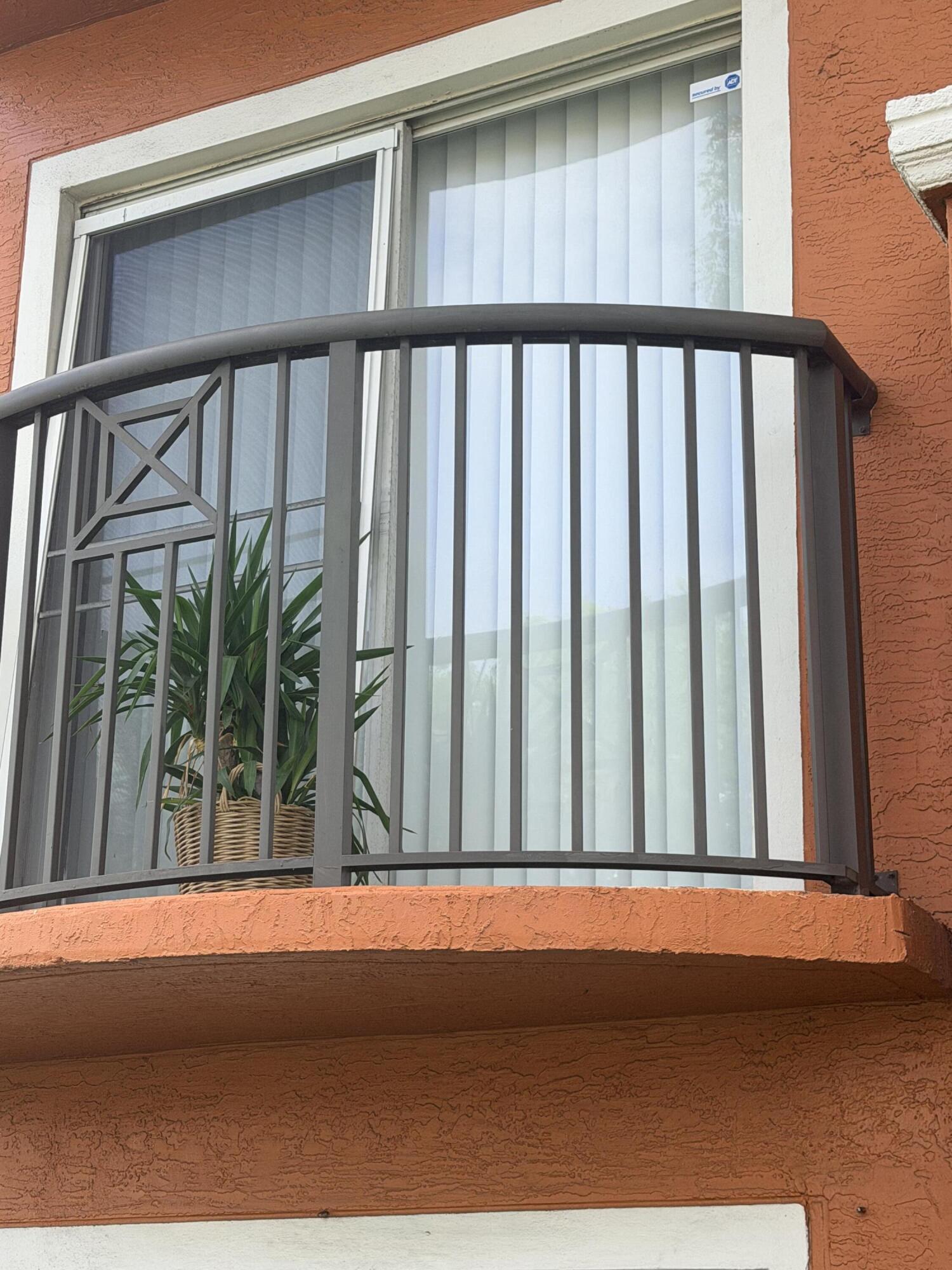 GRAND ISLES CONDO - Residential