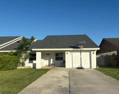 12064 Suellen Circle Wellington FL 33414