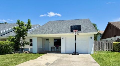 Channing Villas Wellington FL Real Estate and Community Guide 12064 Suellen Circle Wellington FL 33414