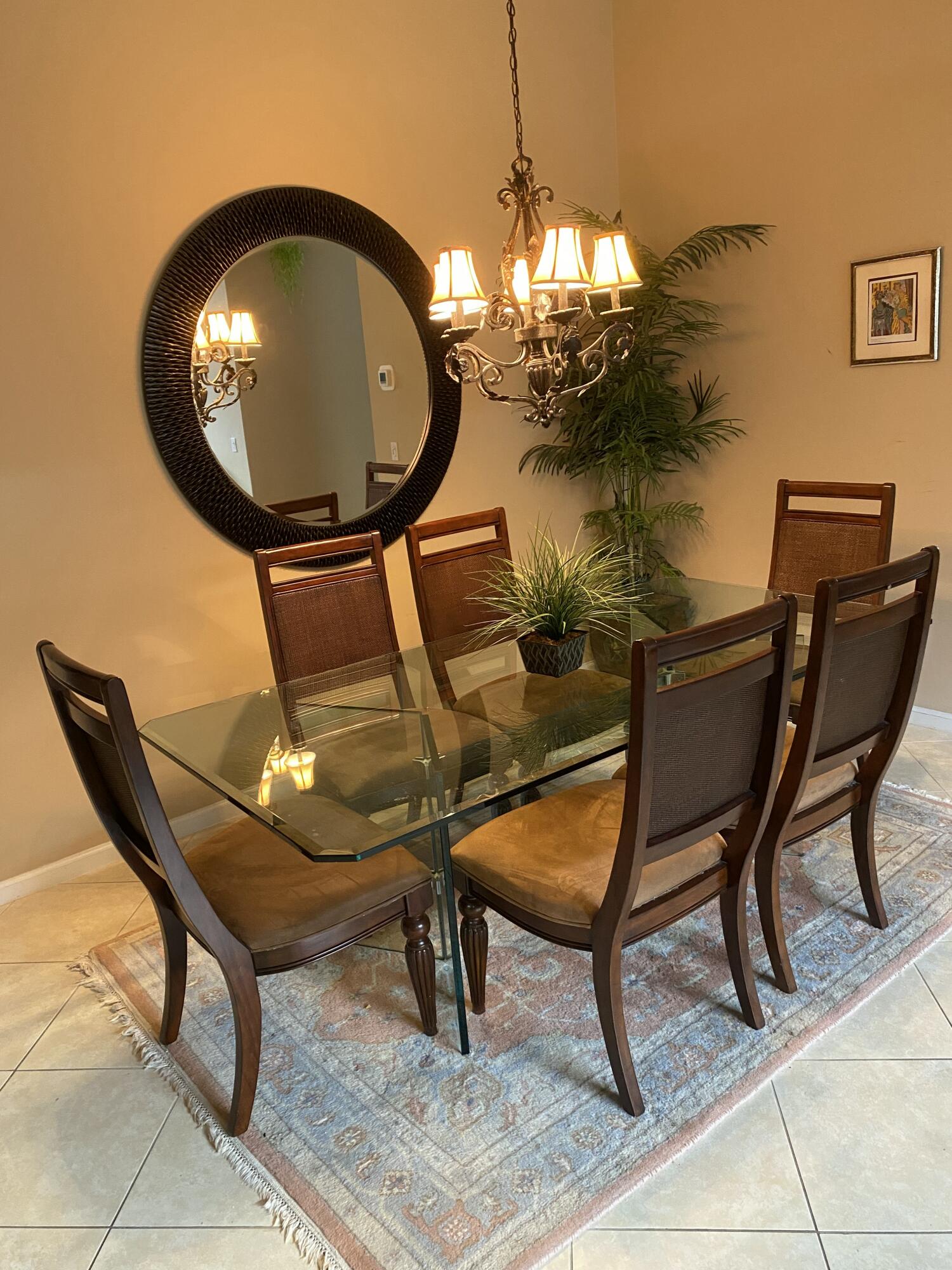 VALENCIA PALMS 4 - Residential
