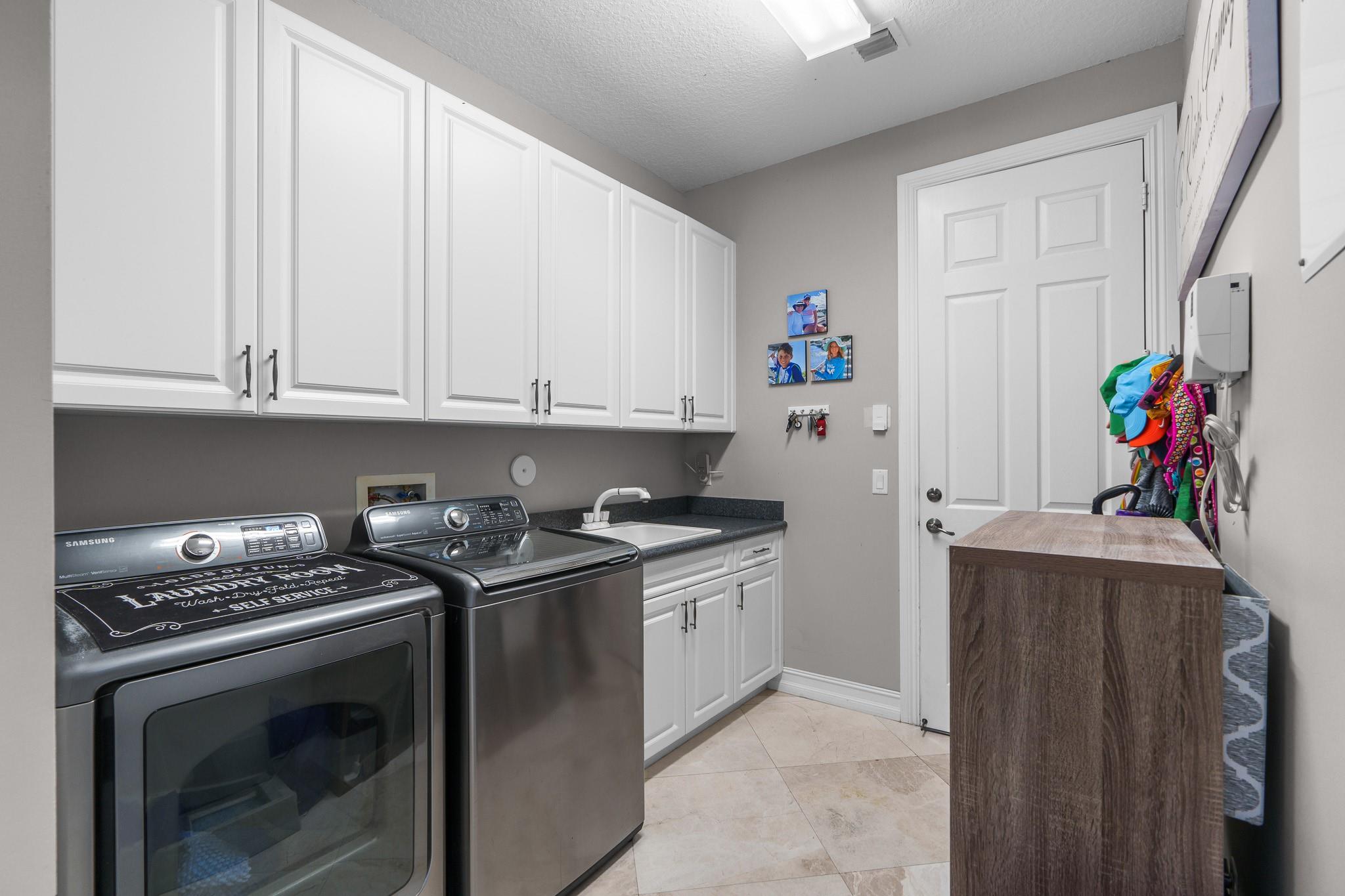 Bay Hill Estates - Residential