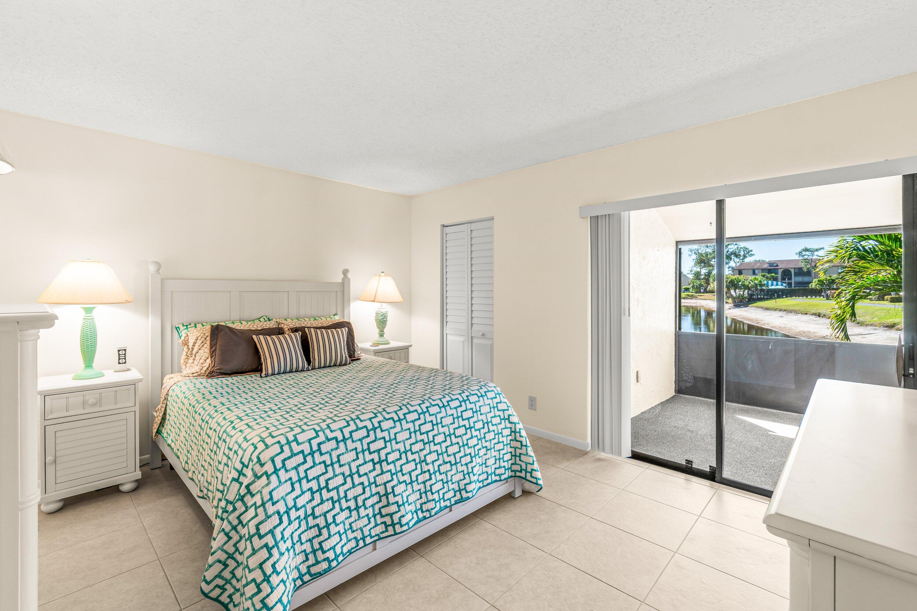 PINE RIDGE NORTH VILLAGE III CONDO - Residential