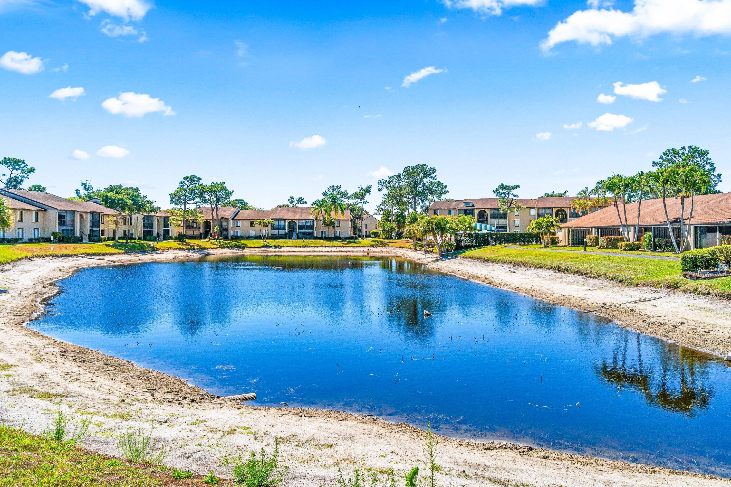 PINE RIDGE NORTH VILLAGE III CONDO - Residential