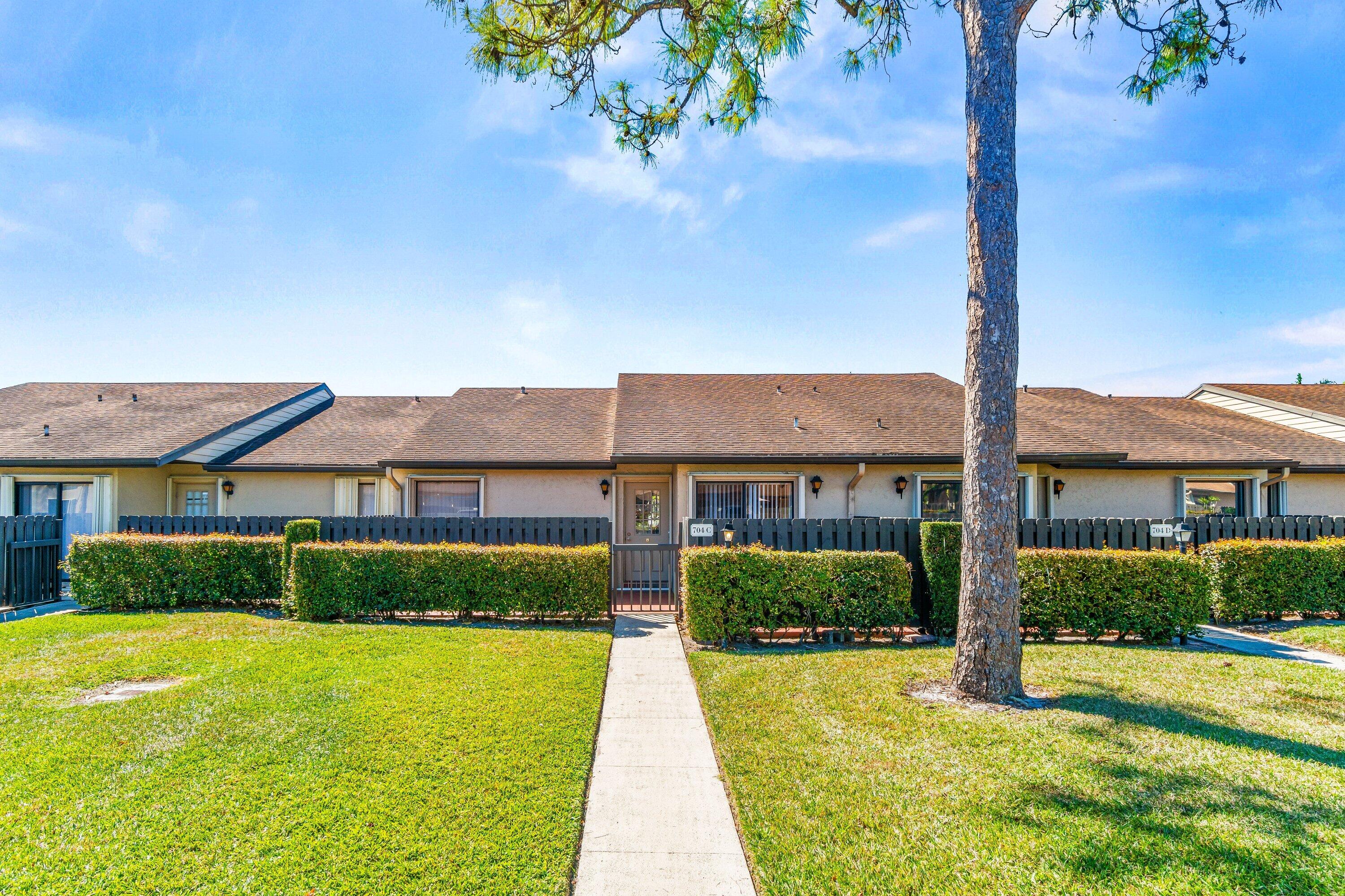 PINE RIDGE NORTH VILLAGE III CONDO - Residential