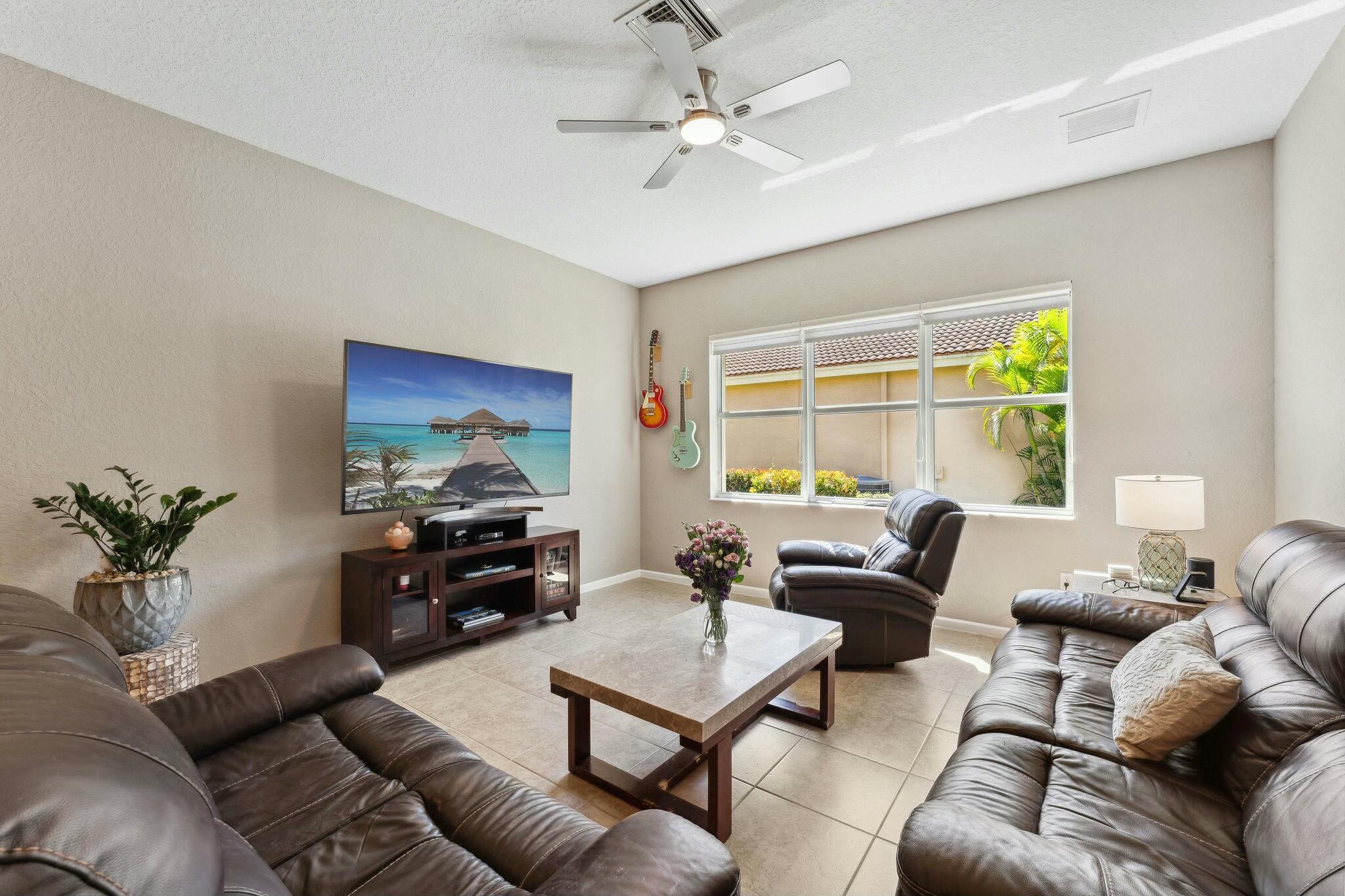 9362 Isles Cay Drive