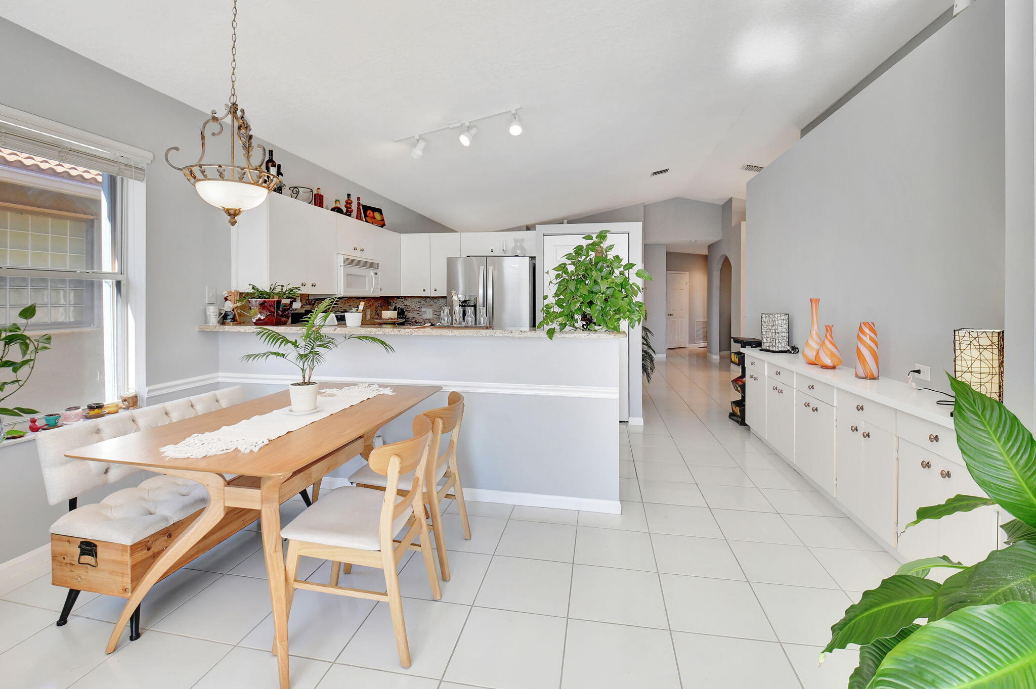 INDIAN HILLS 1 - Residential