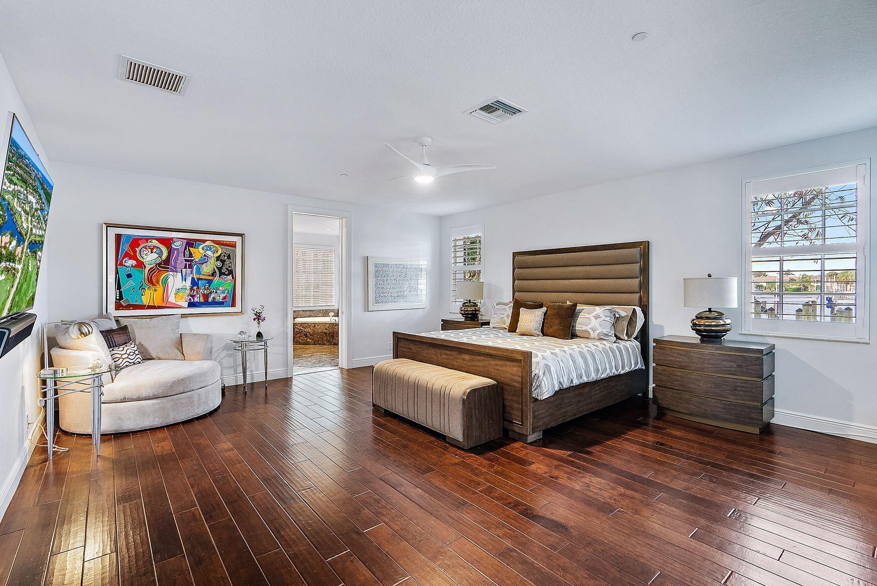 Carriage Homes at Frenchm - Residential