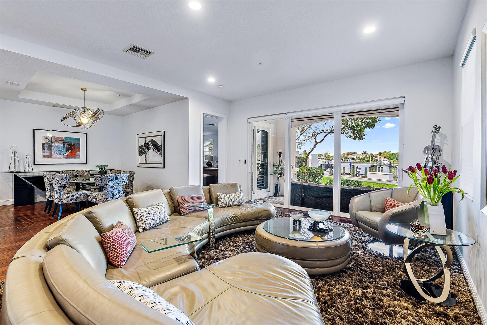 Carriage Homes at Frenchm - Residential