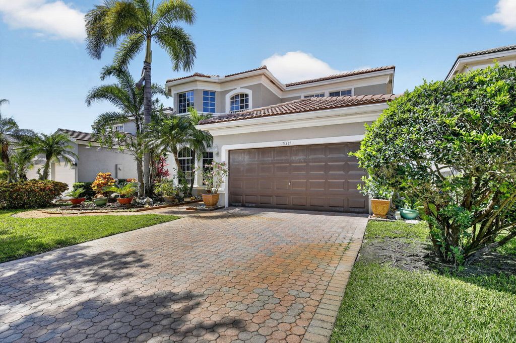 Photo of 19317 SW 65th Street, Fort Lauderdale, FL 33332 (MLS # B26031735)