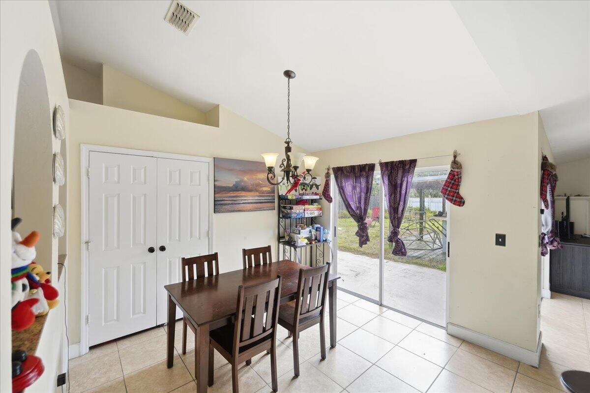 PORT ST LUCIE SECTION 19 - Residential