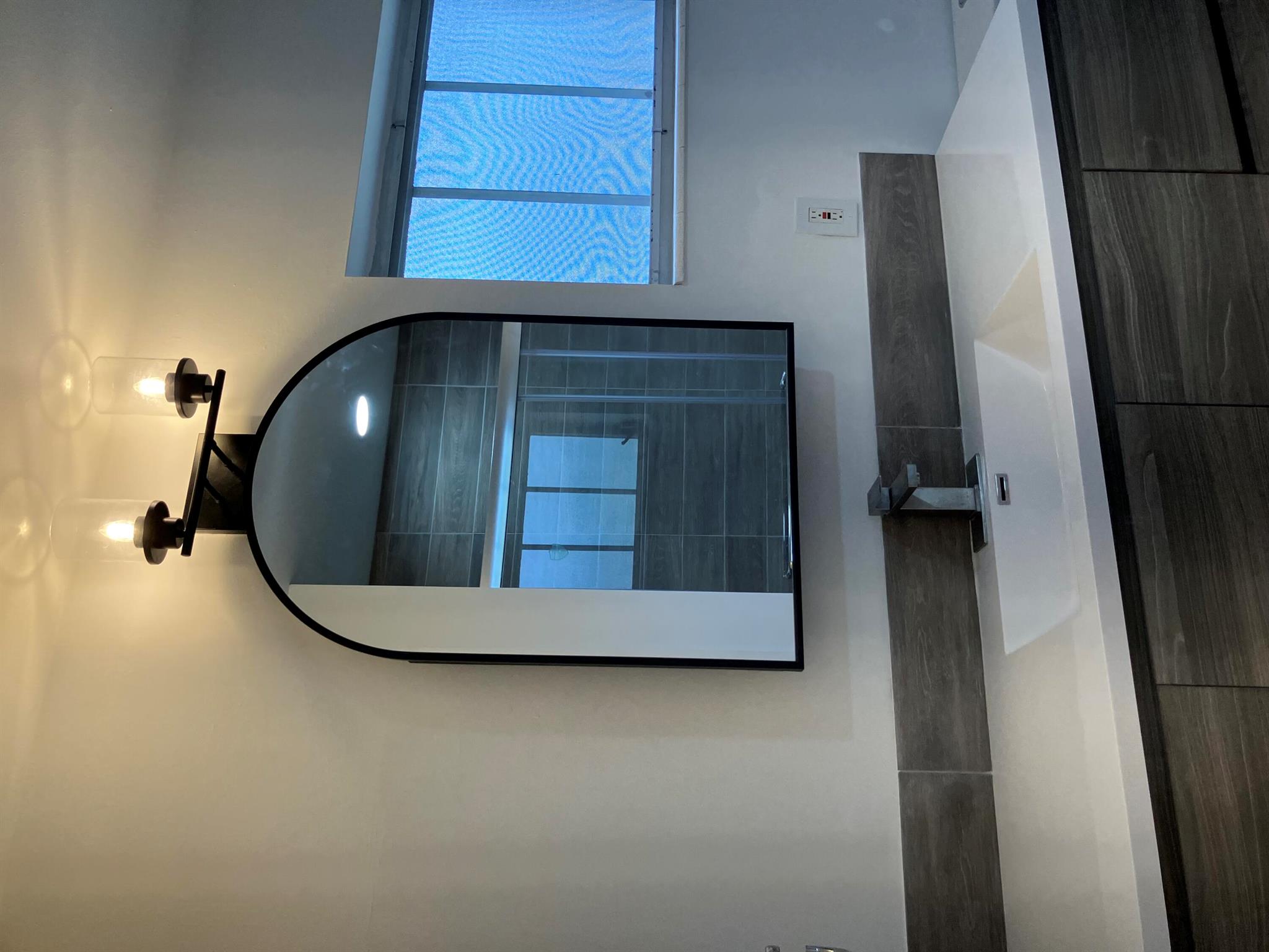 Cresthaven Villas Cond 13 - Residential Lease