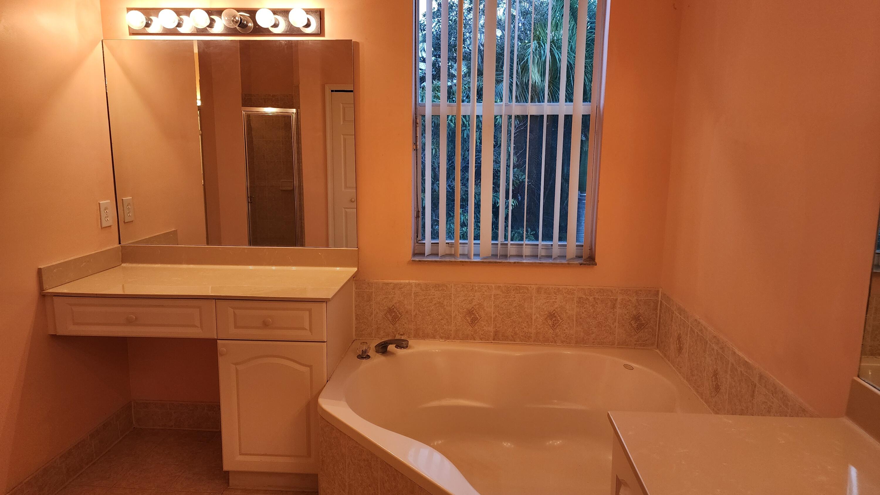 BLACK DIAMOND PH 1 - Residential Lease