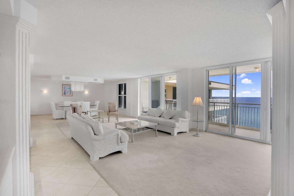 HILLSBORO LE BARON CONDO APTS - Residential