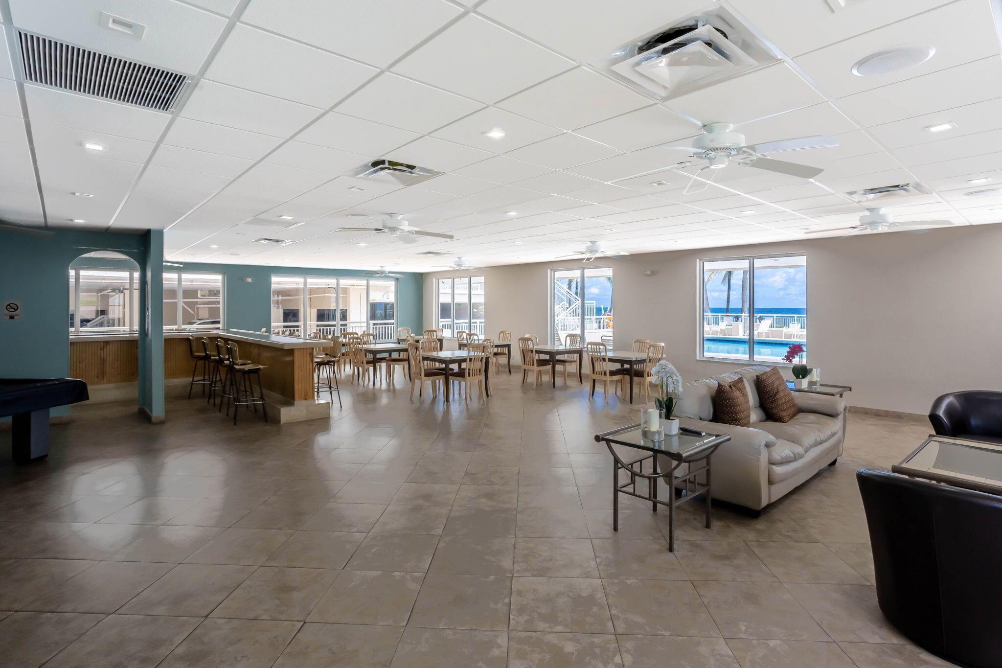 HILLSBORO LE BARON CONDO - Residential