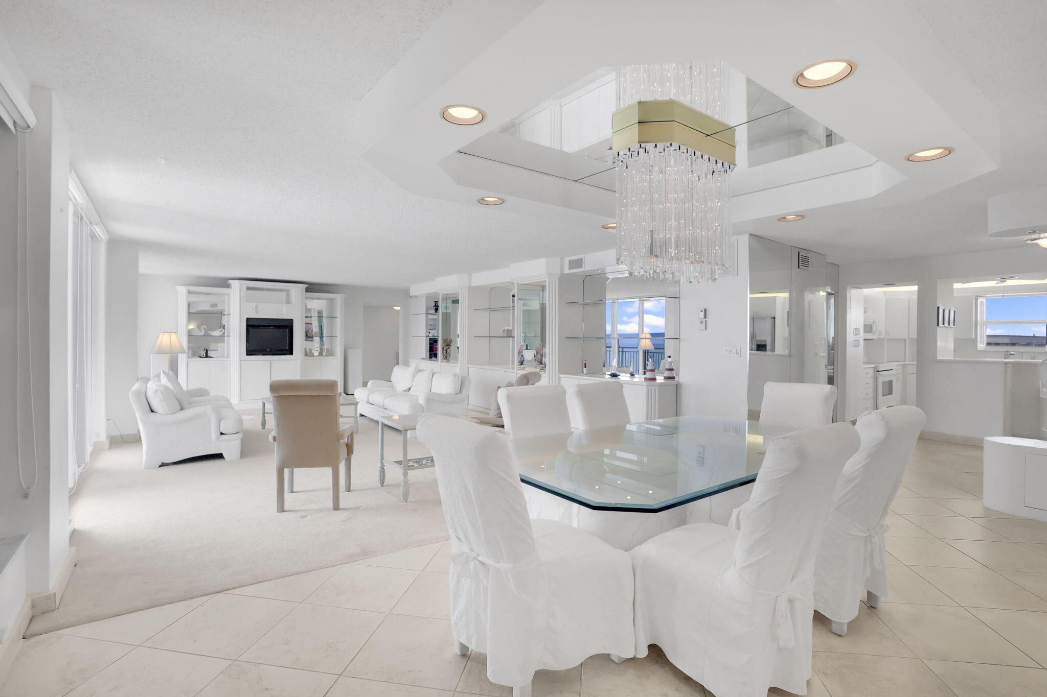 HILLSBORO LE BARON CONDO - Residential