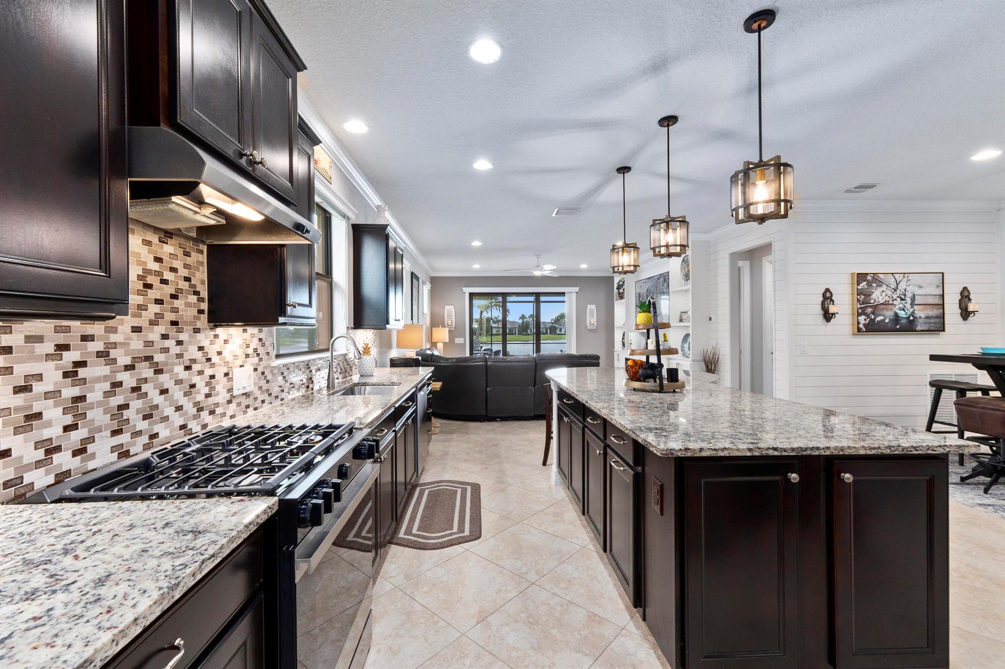 Veranda Gardens - Residential