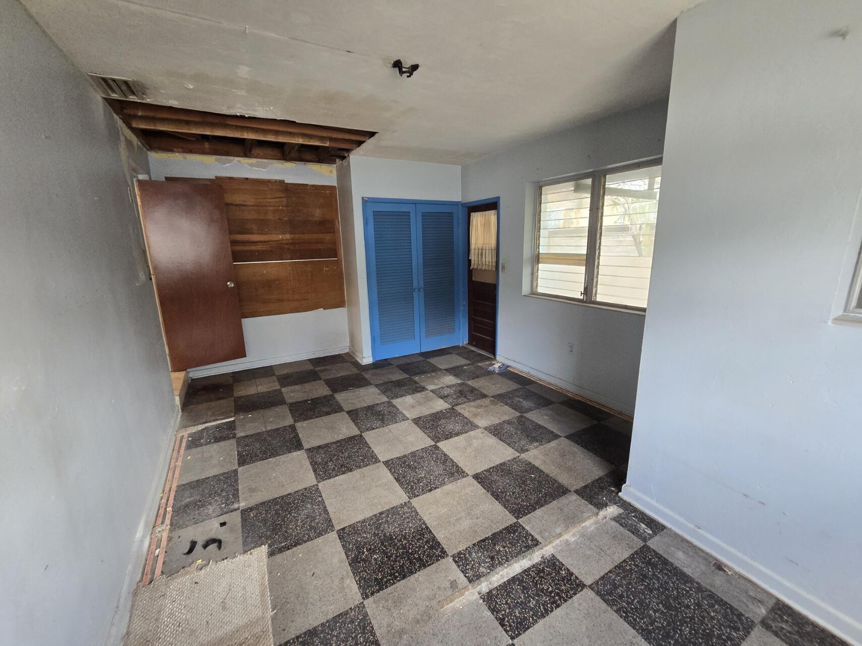 YELLOWSTONE PARK AMEN PLAT - Residential