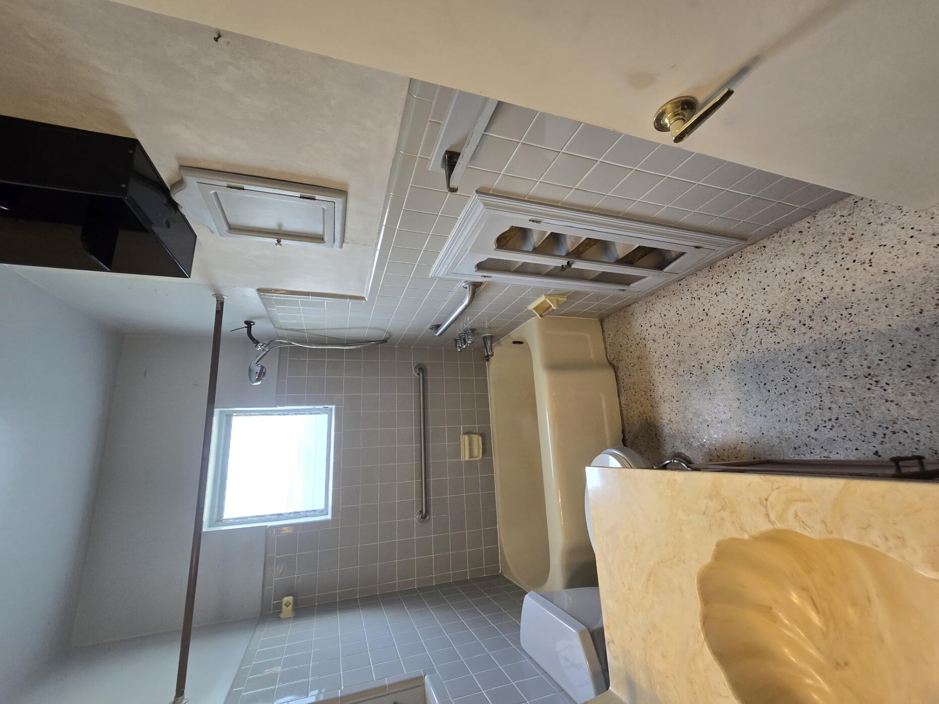 YELLOWSTONE PARK AMEN PLAT - Residential