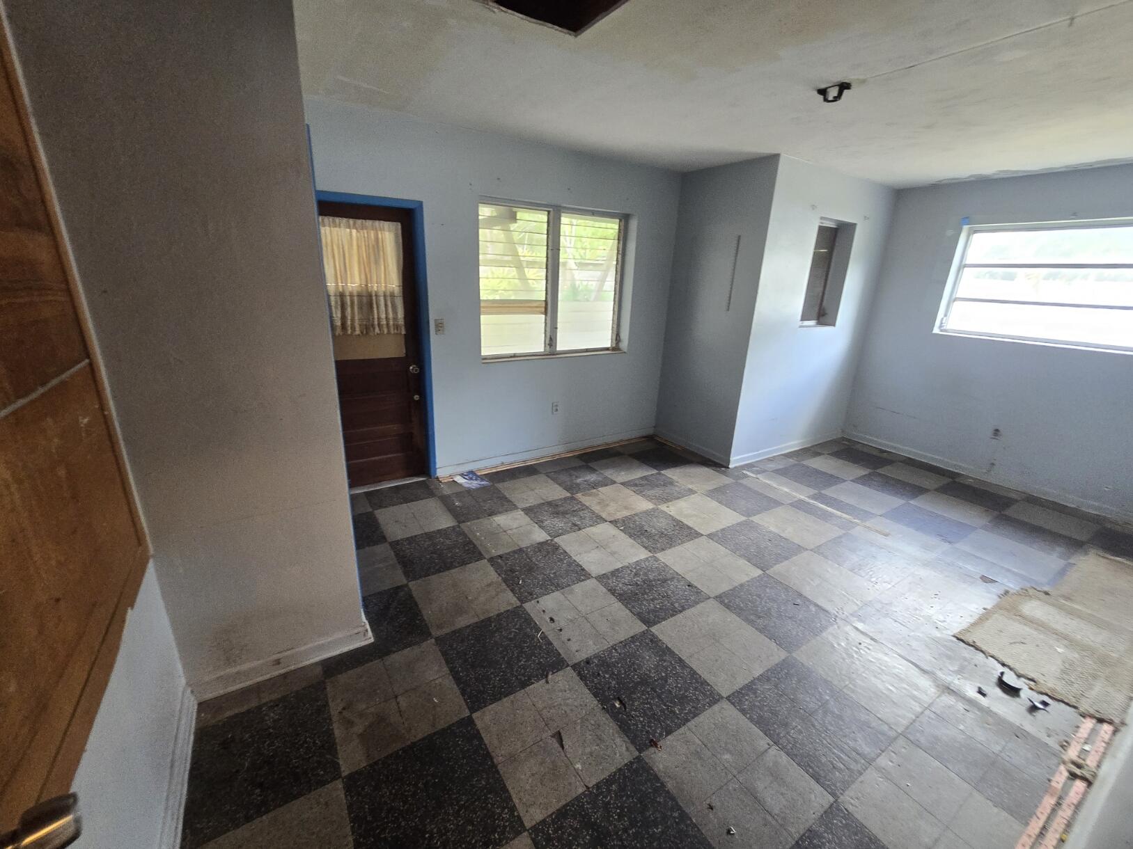 YELLOWSTONE PARK AMEN PLAT - Residential