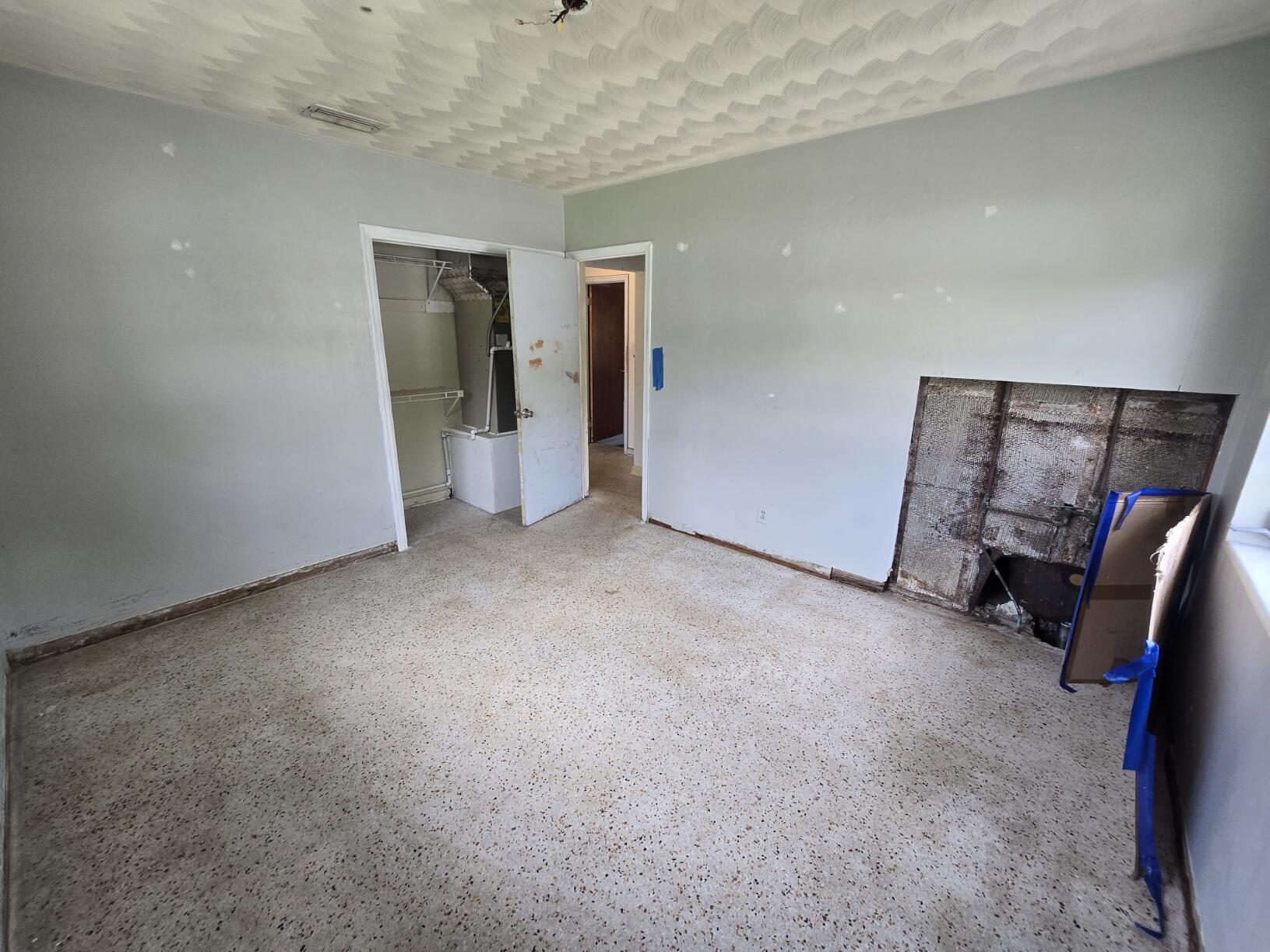 YELLOWSTONE PARK AMEN PLAT - Residential