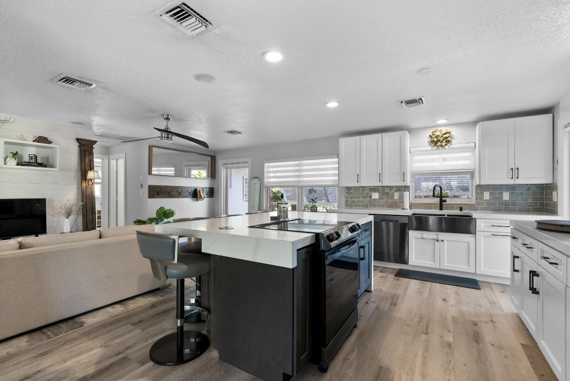 Jupiter in the Pines / Riverside Drive Park - Residential Lease