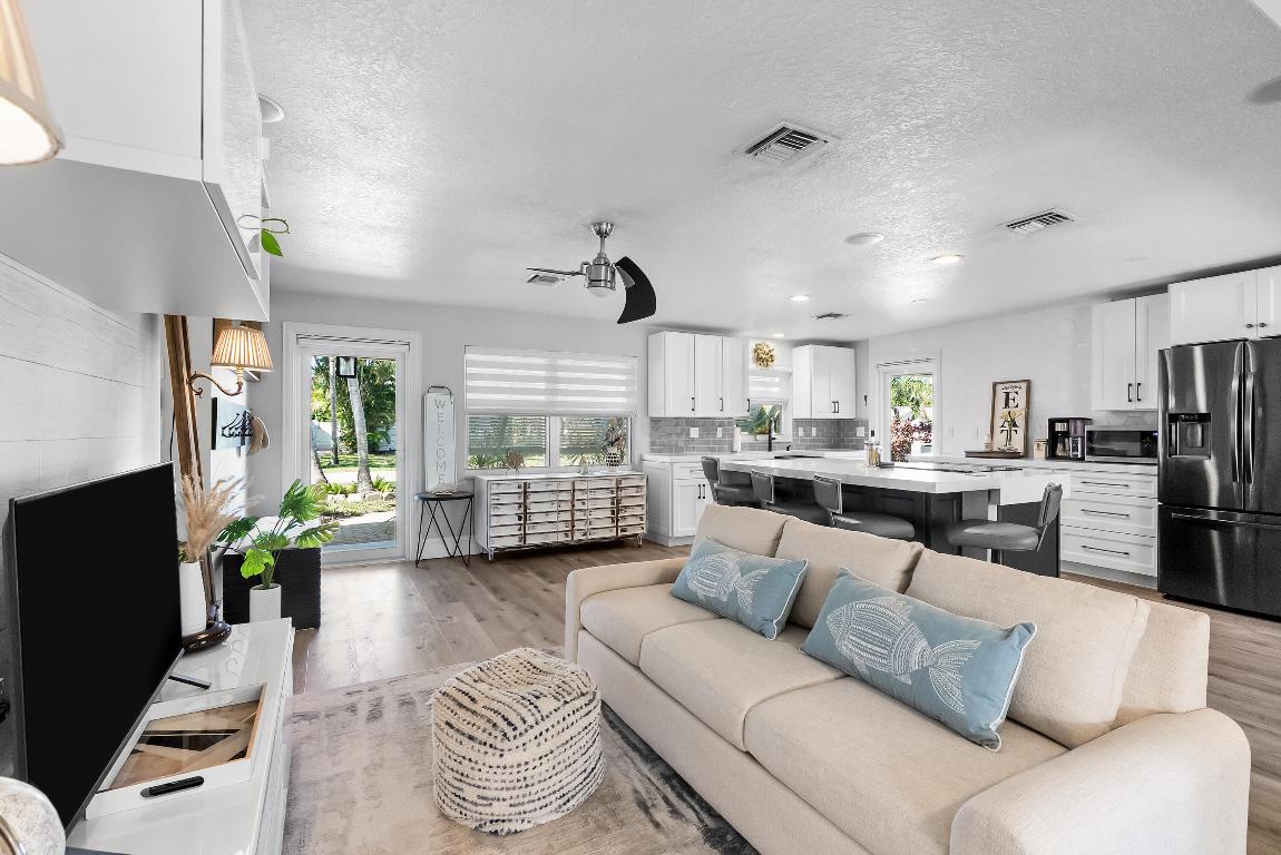 Jupiter in the Pines / Riverside Drive Park - Residential Lease