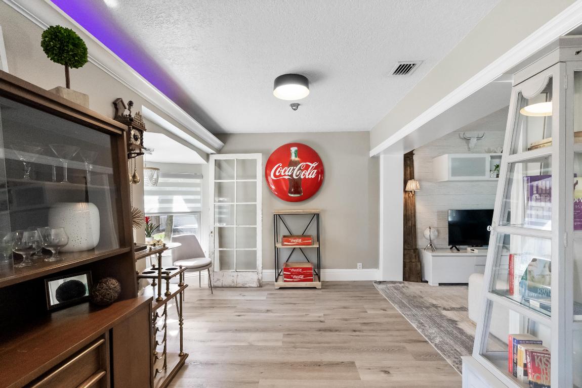 Jupiter in the Pines / Riverside Drive Park - Residential Lease