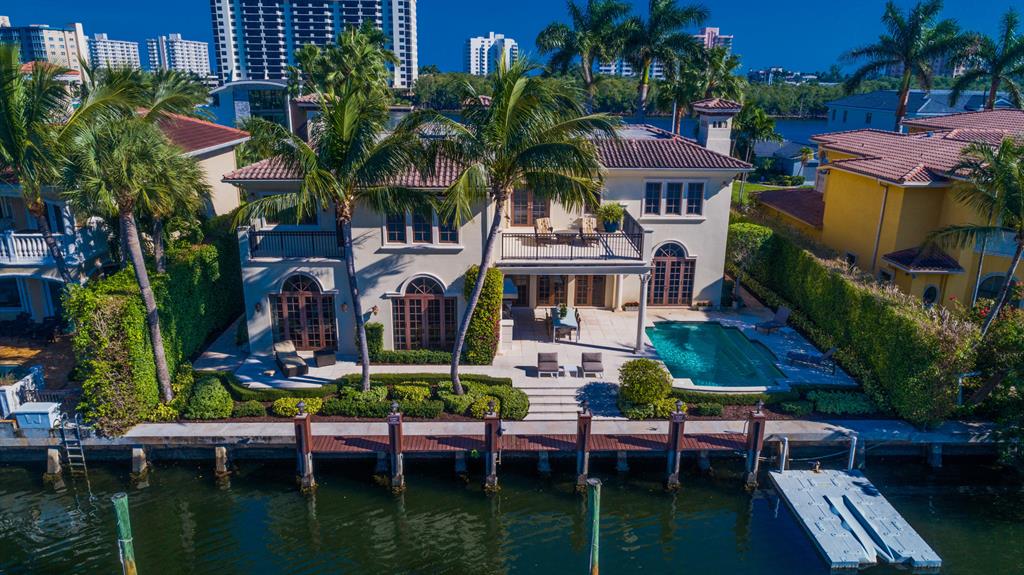 BOCA HARBOUR ISLAND - Residential