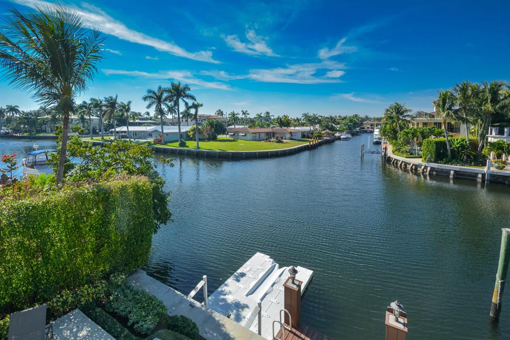 BOCA HARBOUR ISLAND - Residential