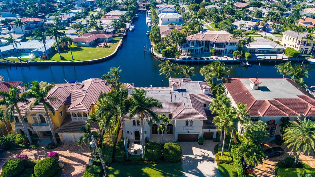 BOCA HARBOUR ISLAND - Residential